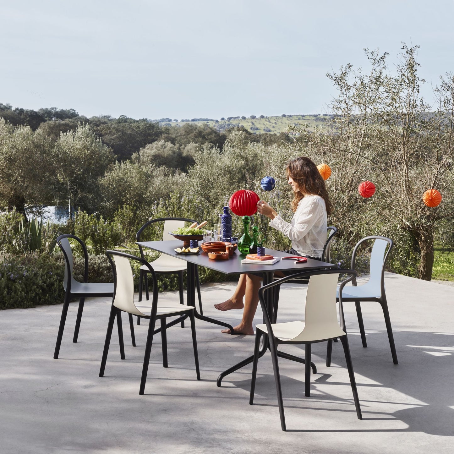 Vitra Belleville Table Bistrotisch rund oder eckig Indoor & Outdoor