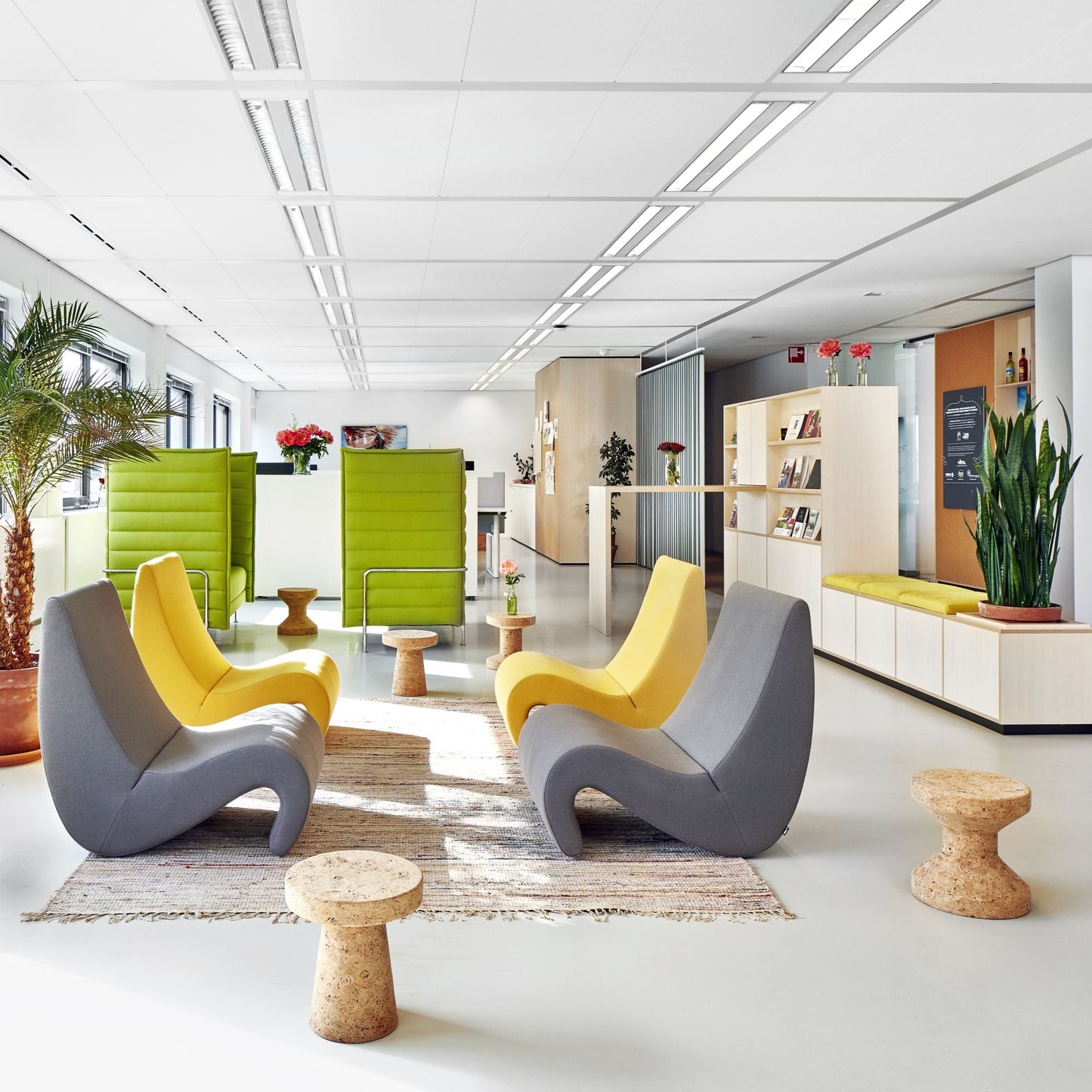 Vitra Cork Family Jasper Morrison Hocker Beistelltisch rund