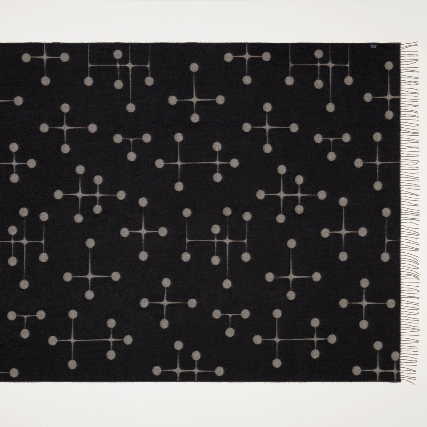 Vitra Eames Wool Blanket Dot Pattern Wolldecke schwarz grau gepunktet