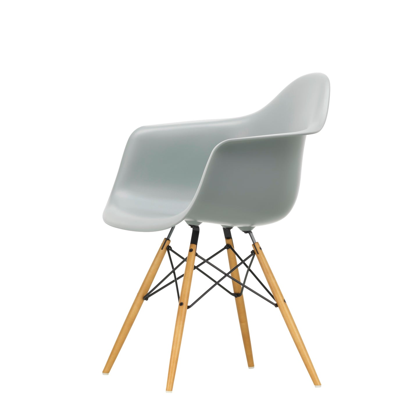 Vitra Eames Plastic Armchair DAW RE Ahorn gelblich Kunststoff recycelt