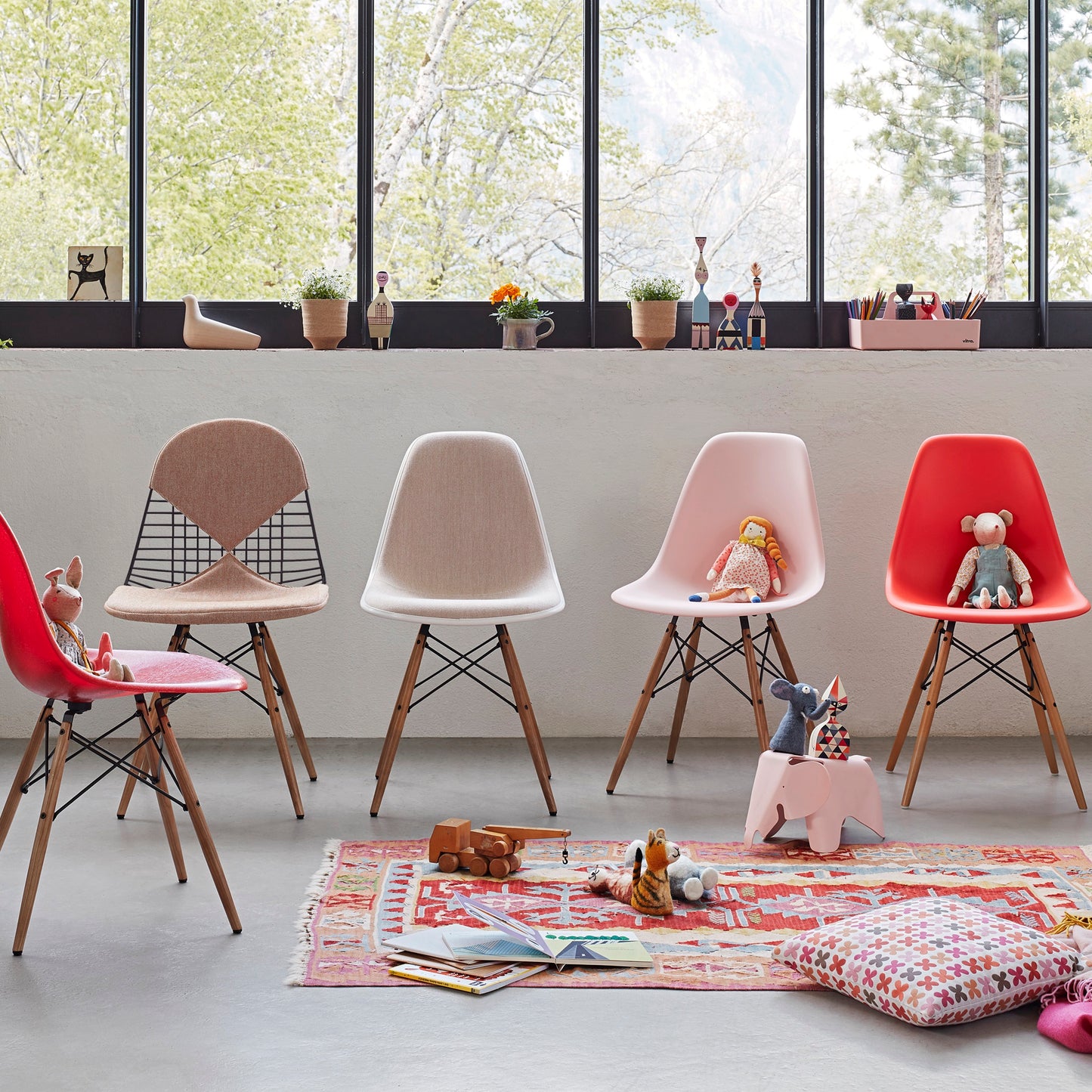 Vitra Eames Plastic Side Chair DSW RE Ahorn dunkel Kunststoff recycelt