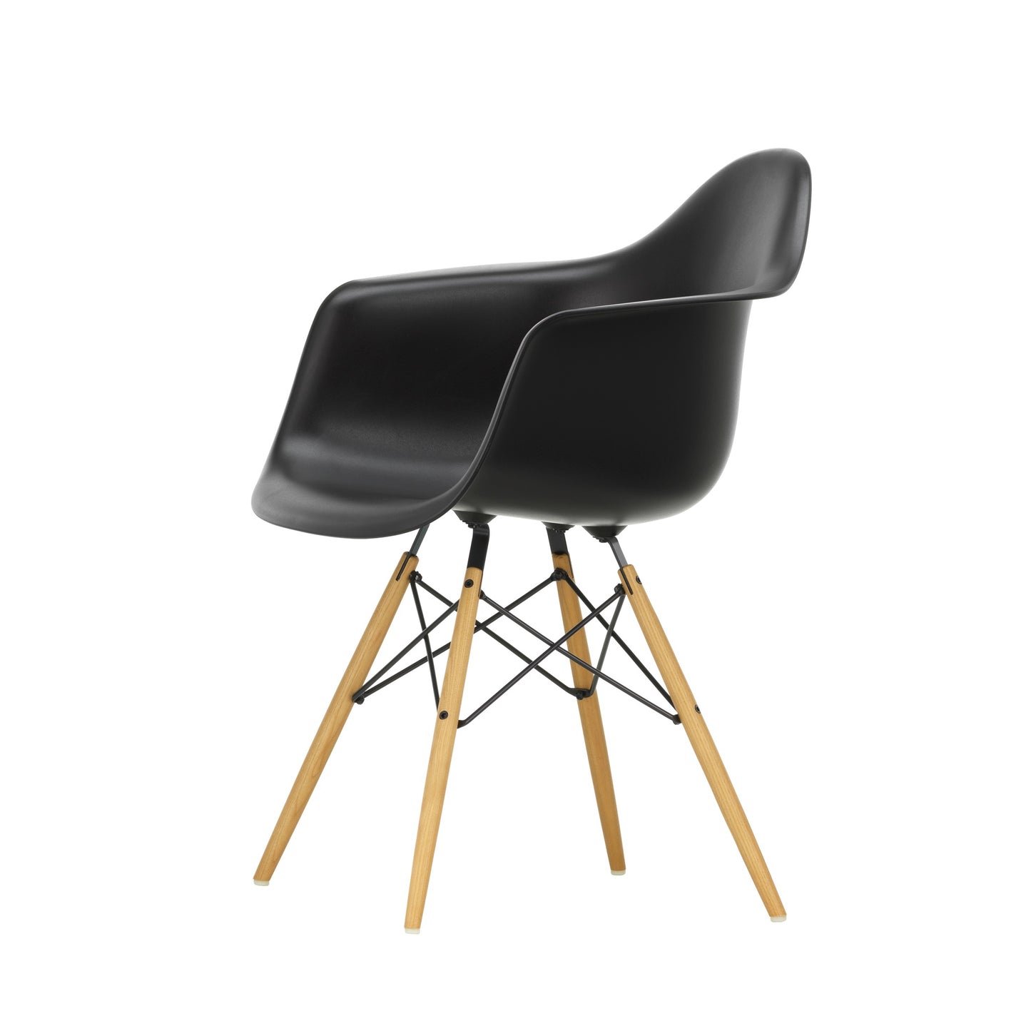 Vitra Eames Plastic Armchair DAW RE Esche honigfarben Kunststoff recycelt