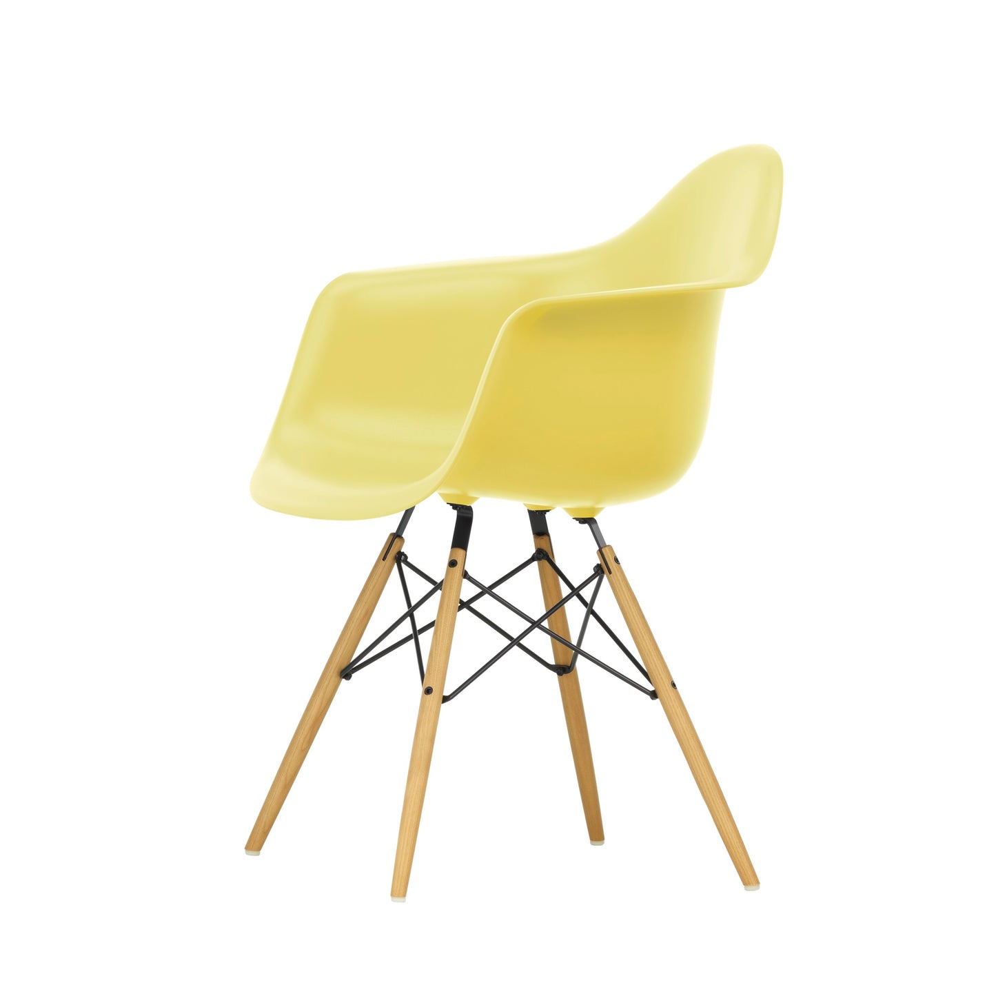Vitra Eames Plastic Armchair DAW RE Esche honigfarben Kunststoff recycelt