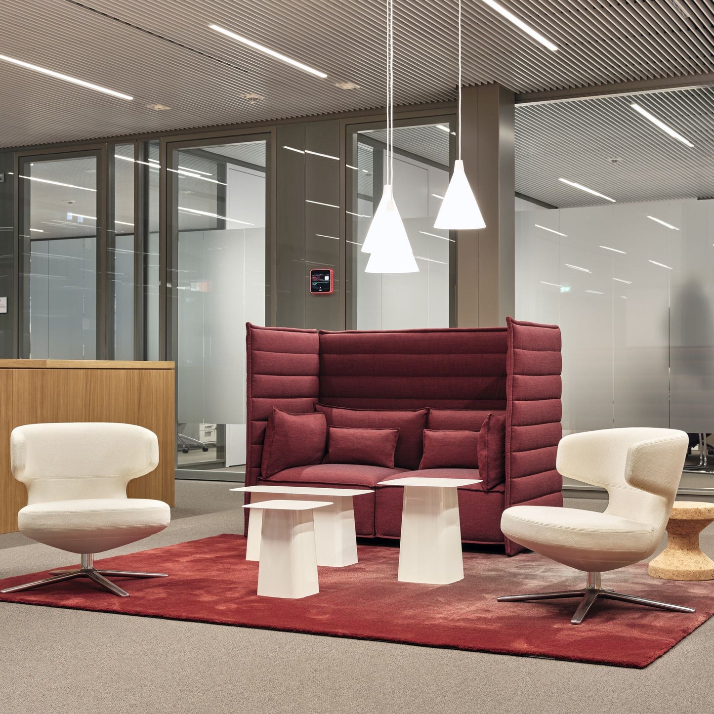 Vitra Petit Repos Loungesessel niedrig drehbar