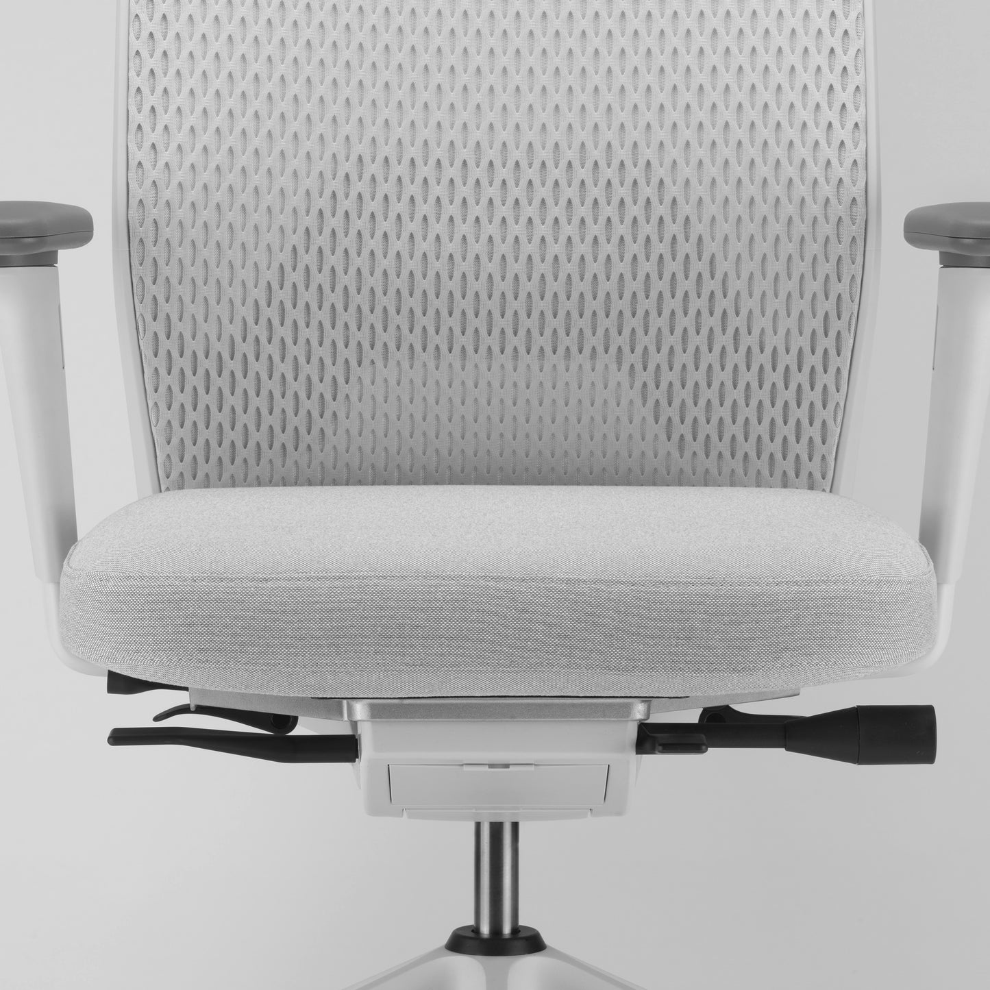 Vitra ID Mesh Bürostuhl mit Netzrücken Diamond Mesh Sitzbezug Plano