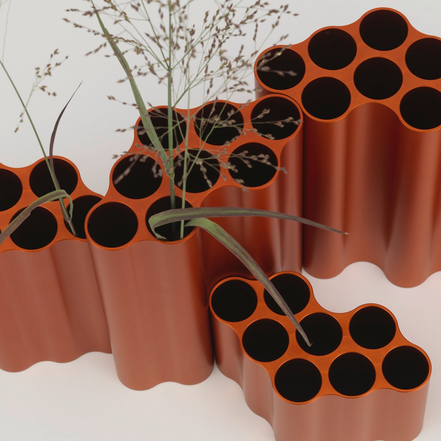 Vitra Nuage Vase métallique large – Designvase mit skulpturalem Charakter