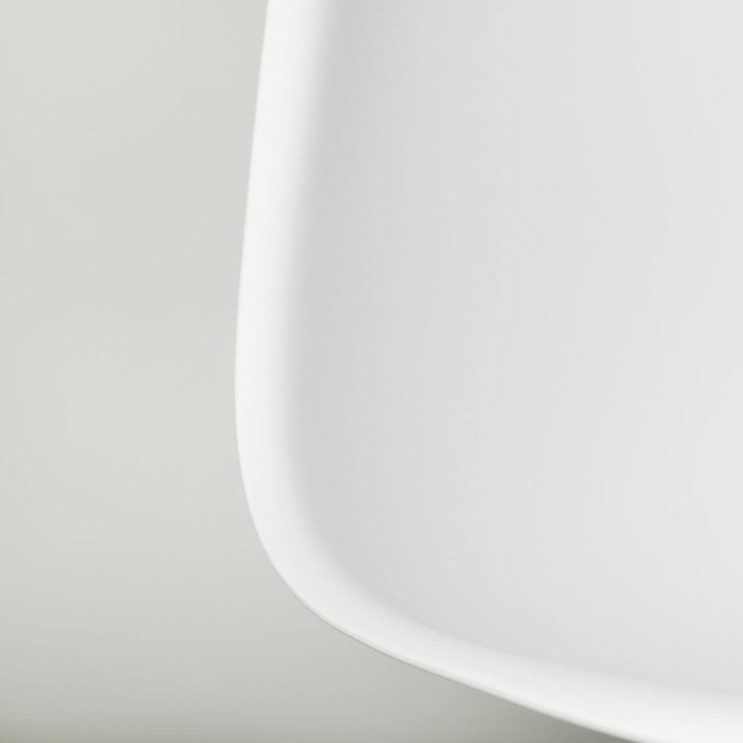 Vitra Eames Plastic Side Chair DSX RE Stuhl Kunststoff 4-Fuß pulverbeschichtet