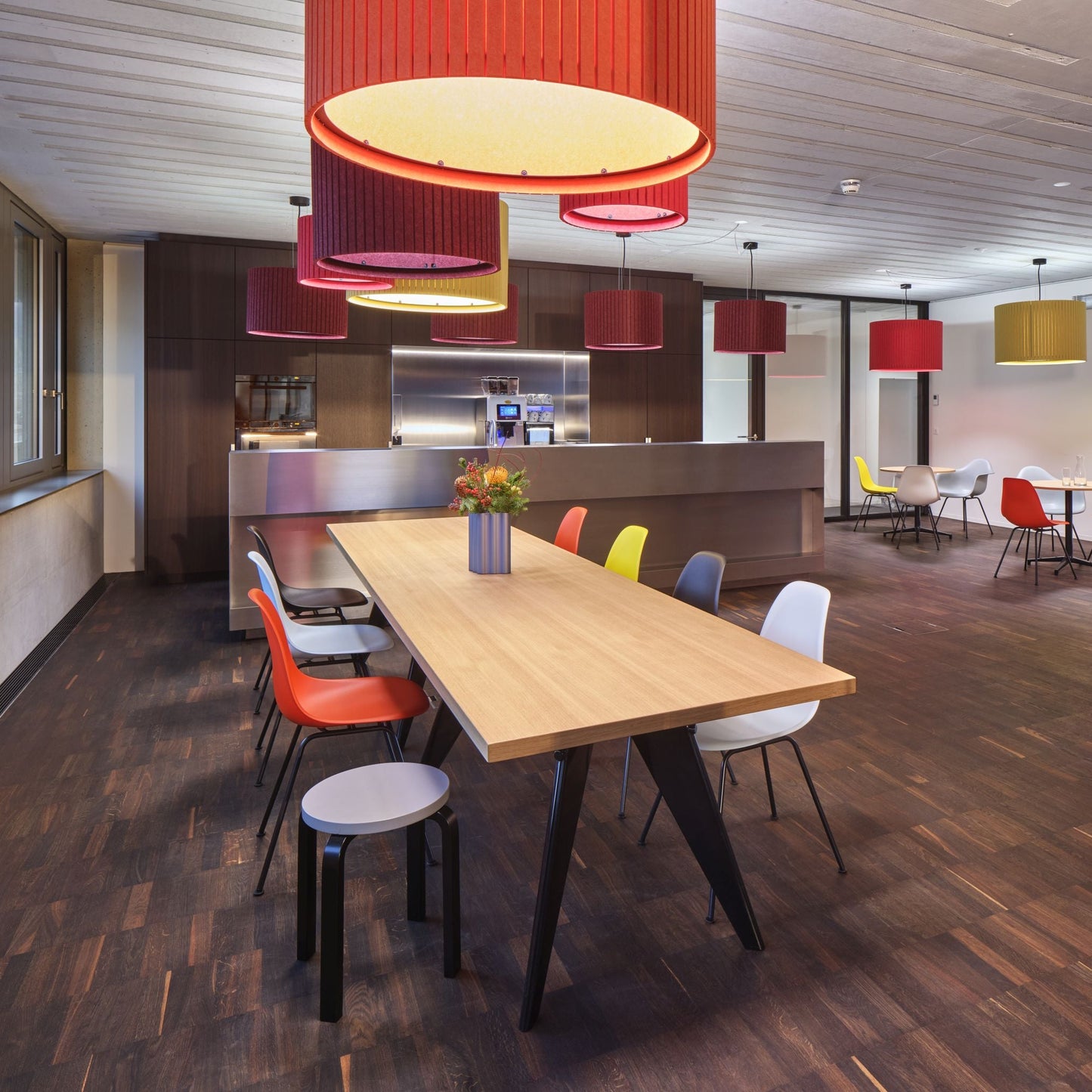 Vitra EM Table Besprechungstisch / Esstisch Holz und Metall