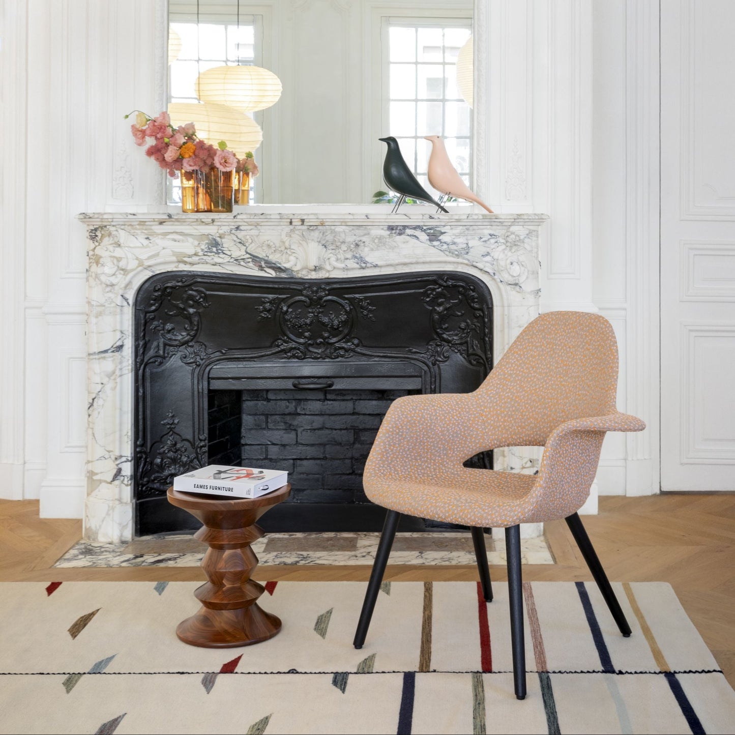 Vitra Stools von Charles & Ray Eames Hocker Beistelltisch Skulptur