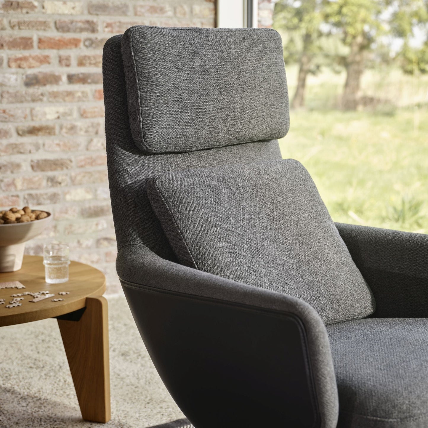 Vitra Grand Relax Loungesessel drehbar hoher Sessel einzeln Synchronmechanik