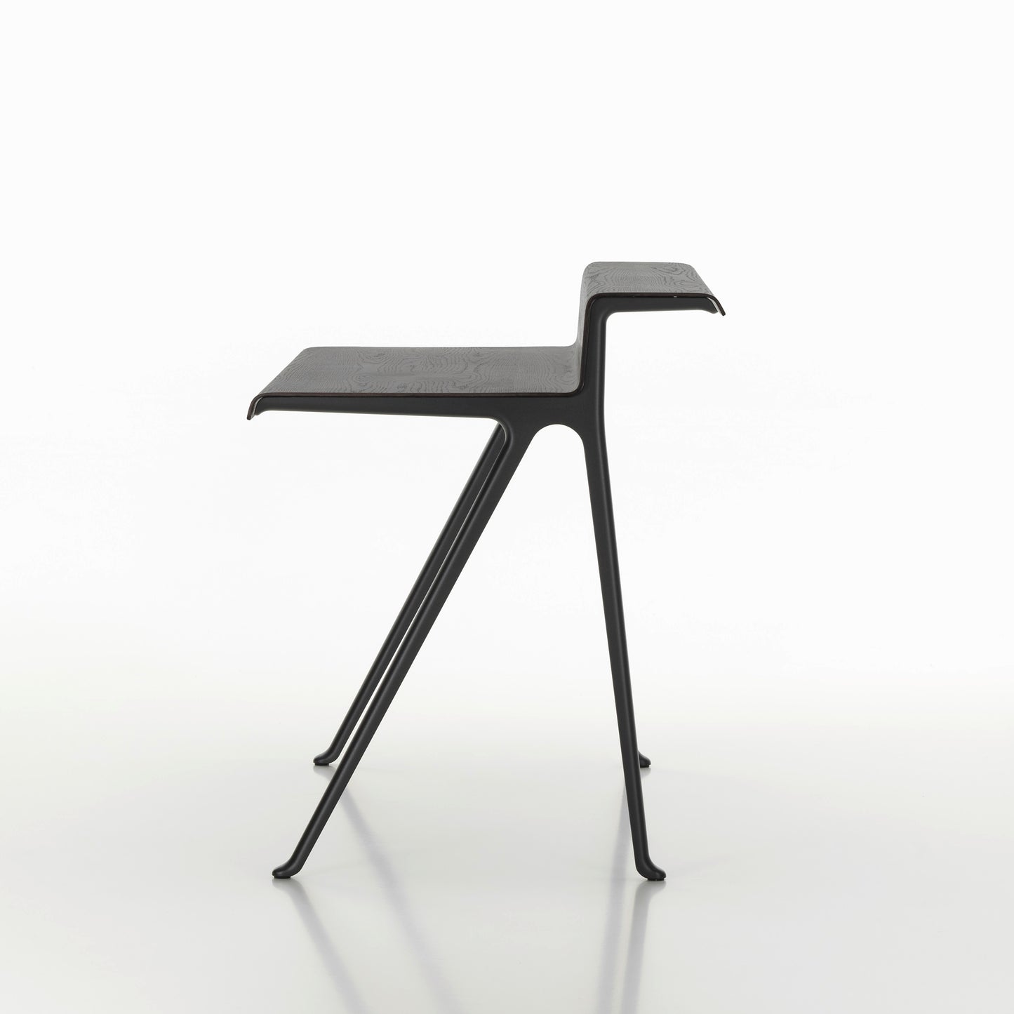 Vitra Courier Schreibtisch Eiche dunkel natur