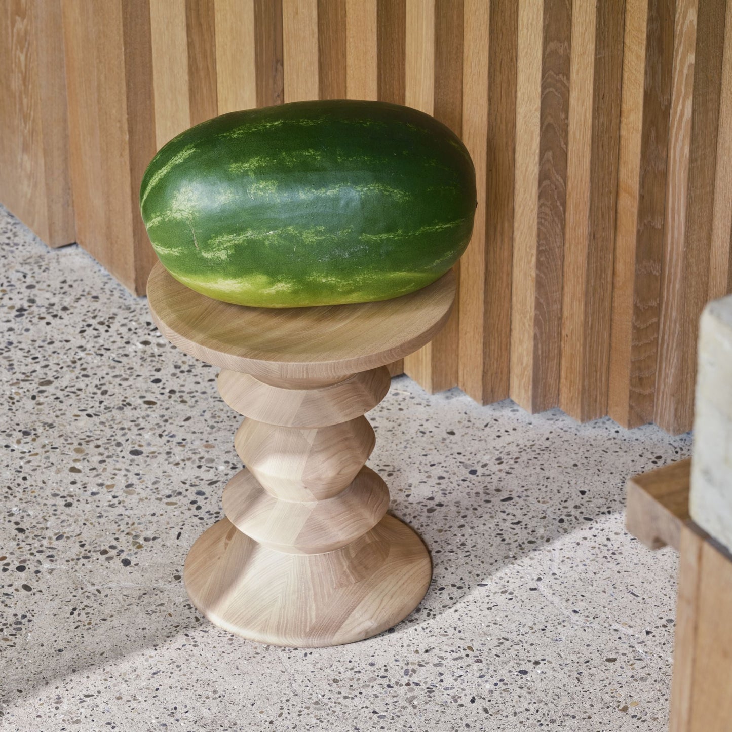 Vitra Stools von Charles & Ray Eames Hocker Beistelltisch Skulptur