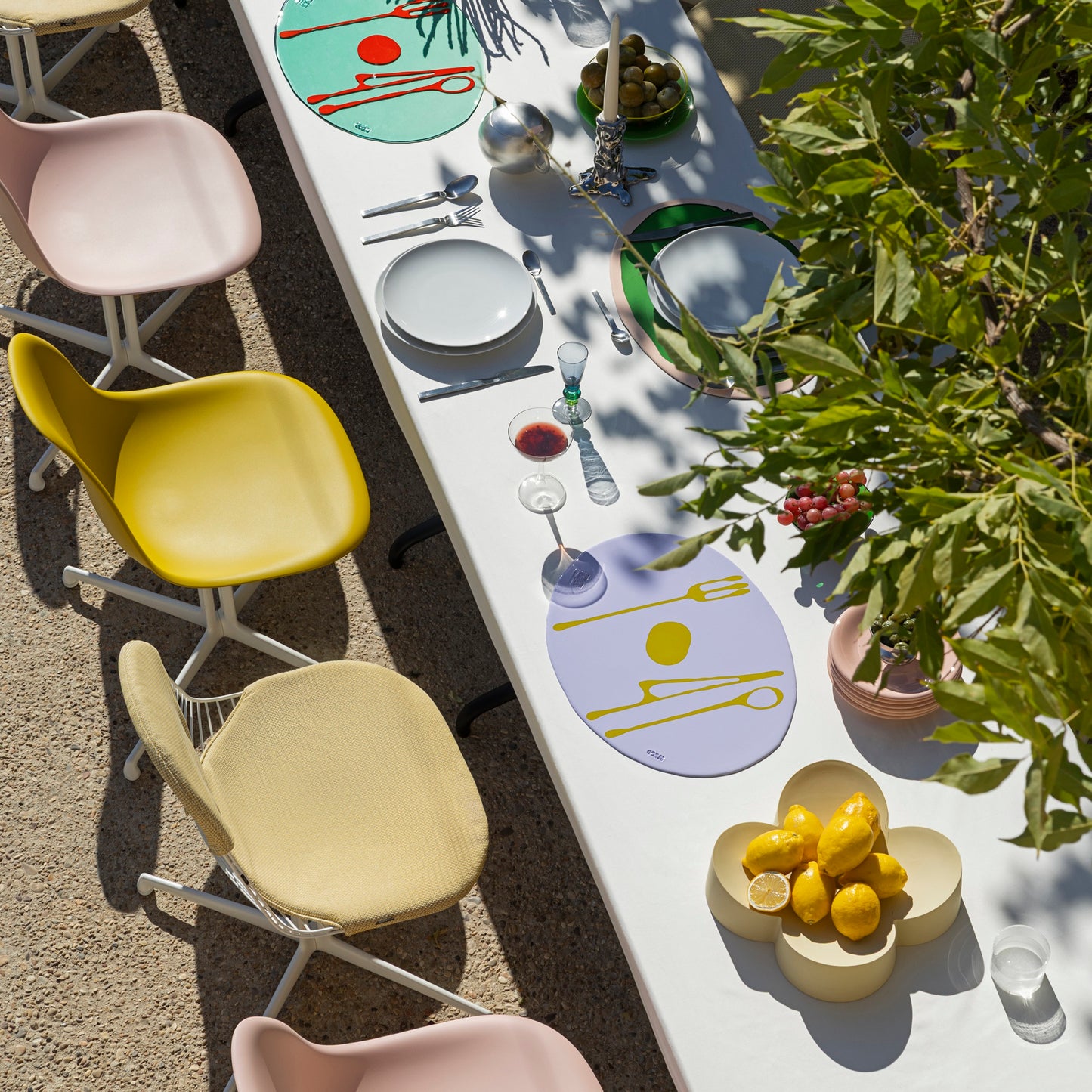 Vitra Eames Plastic Side Chair DSL RE Kunststoff recycelt La Fonda Base