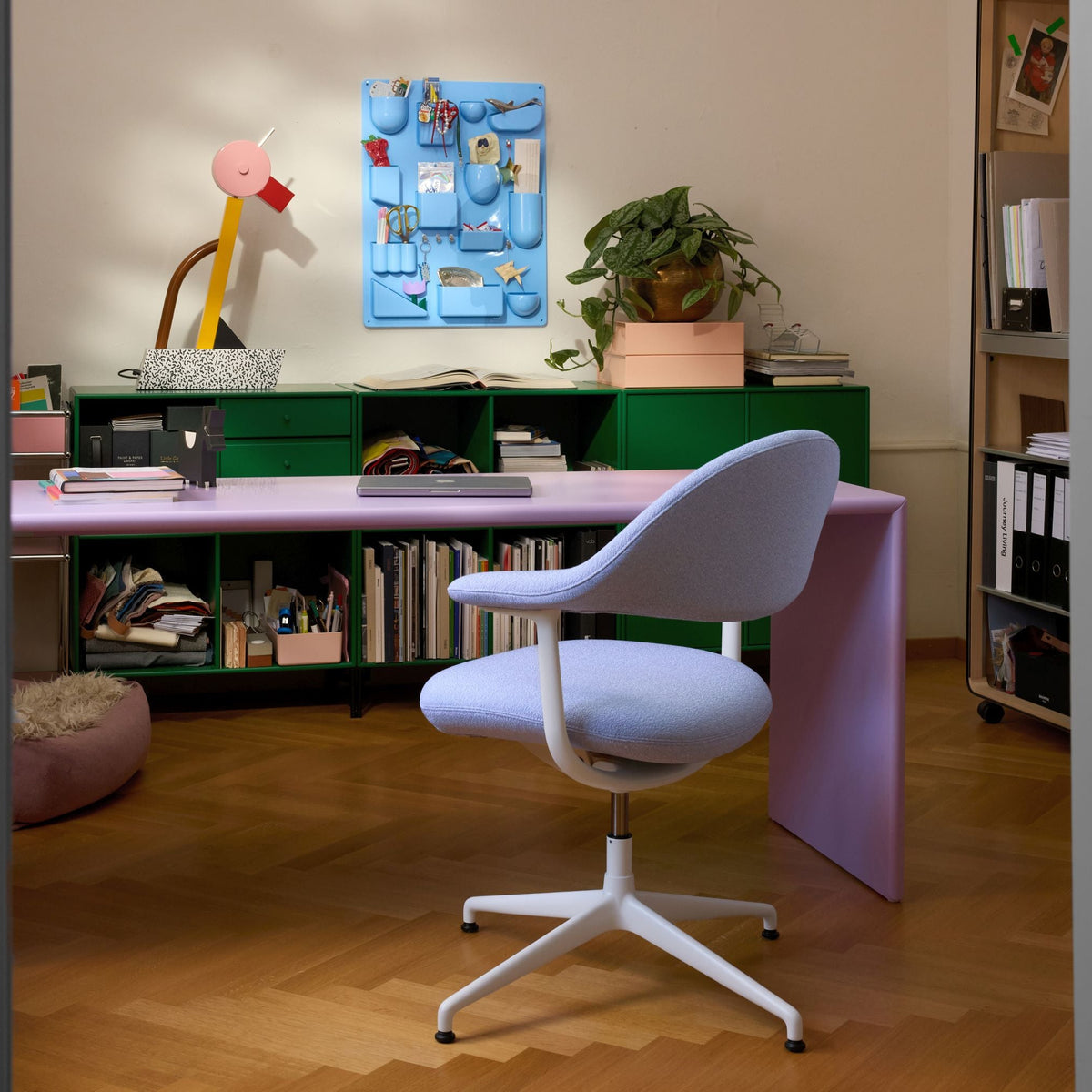 Vitra Mynt Soft Bürostuhl Sitz & Rücken weich gepolstert