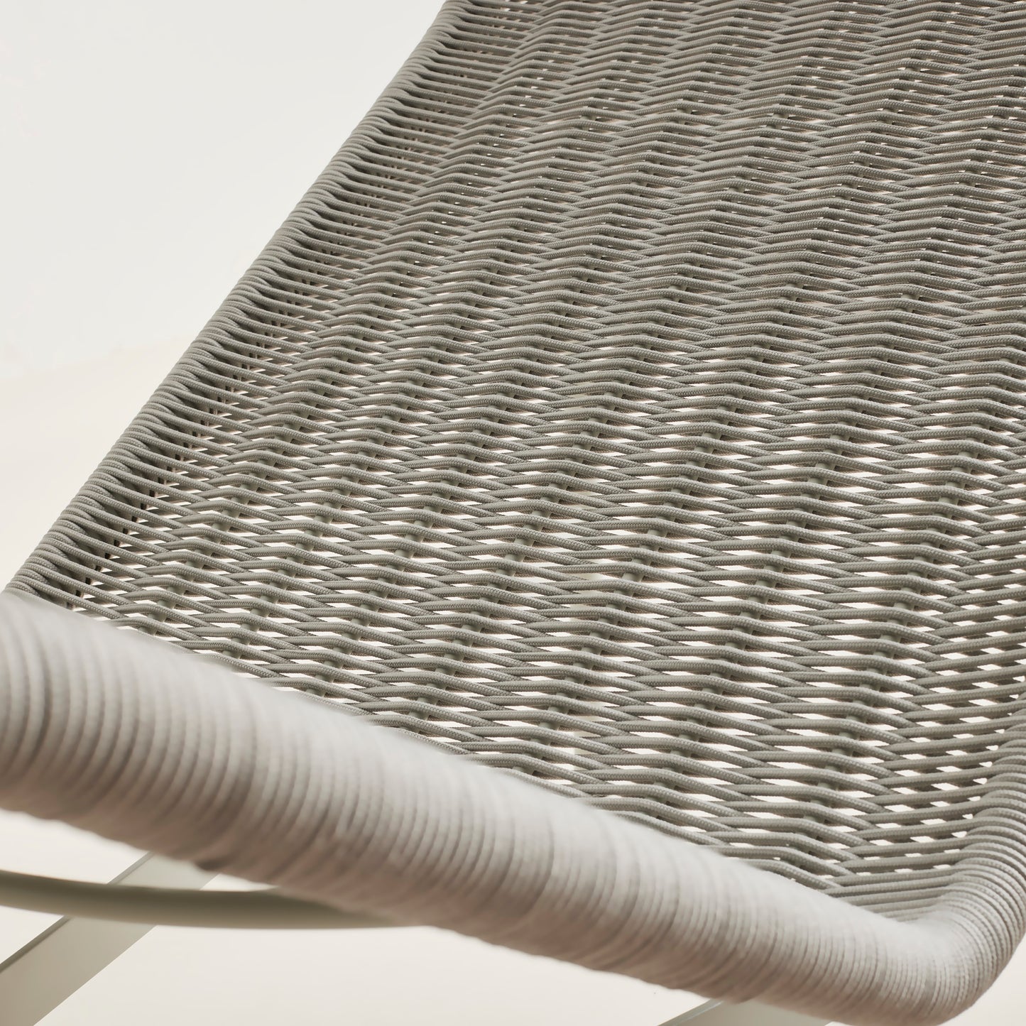 HAY Palissade Cord Chaise Longue Outdoor-Liege