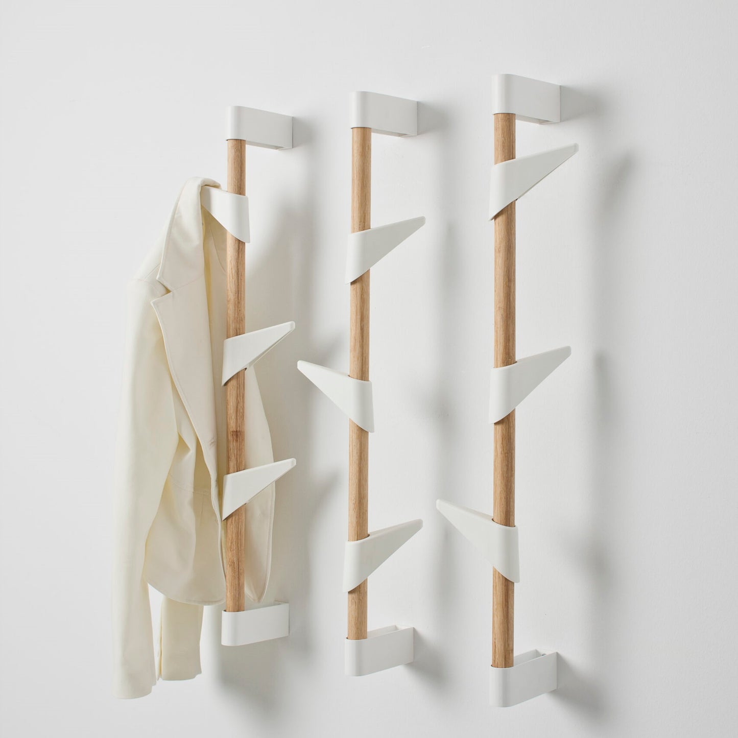 Cascando Bamboo Wall Wandgarderobe H: 90 cm Holz natur Kunststoff weiß