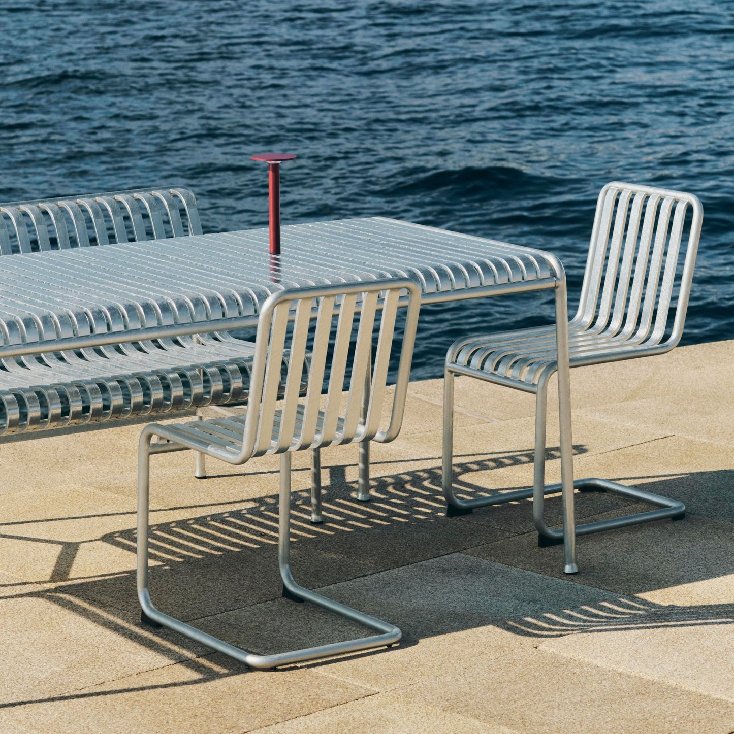 HAY Palissade Cantilever Chairs Outdoor-Stuhl Freischwinger