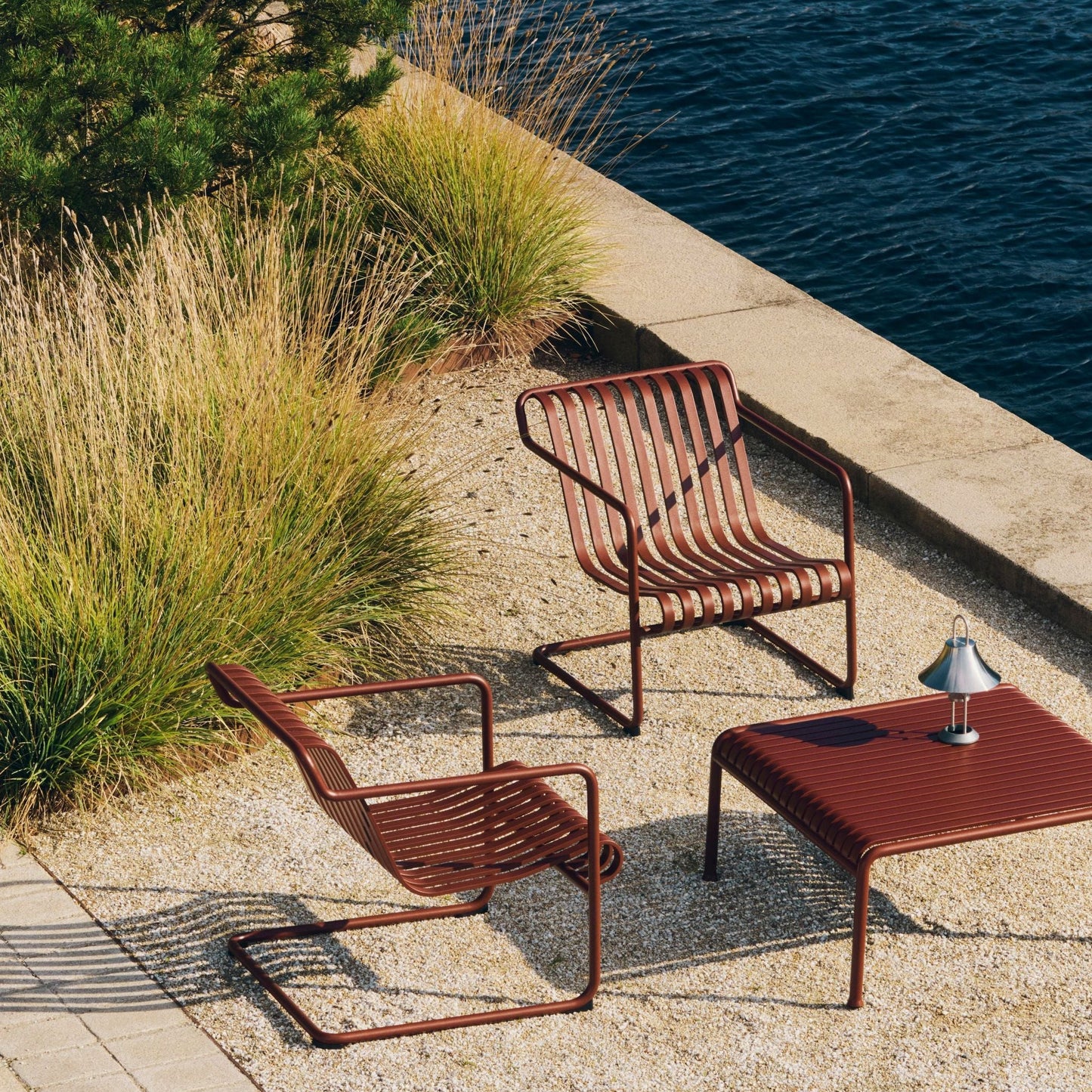 HAY Palissade Cantilever Chairs Outdoor-Stuhl Freischwinger