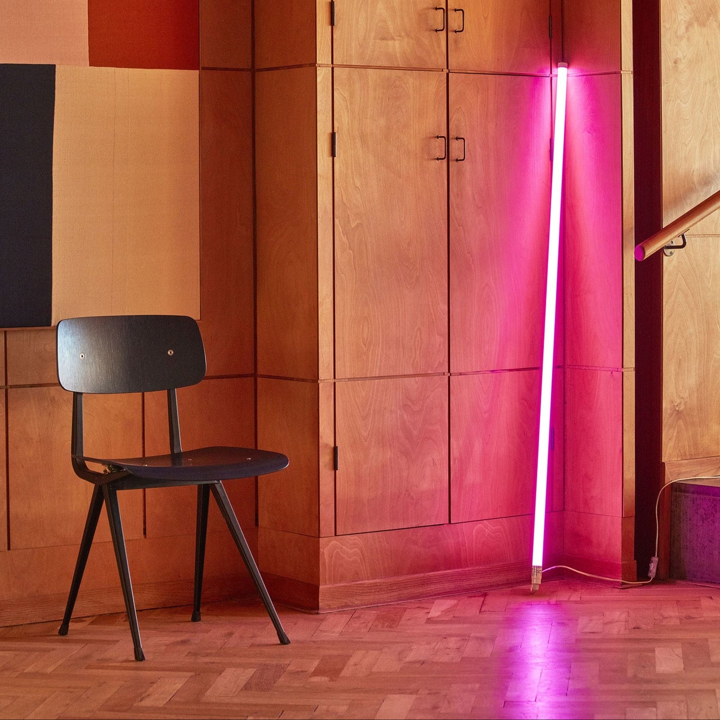 Hay Result Chair 4-Fuß-Stuhl Sitz & Rücken Sperrholz Eiche Stahlgestell