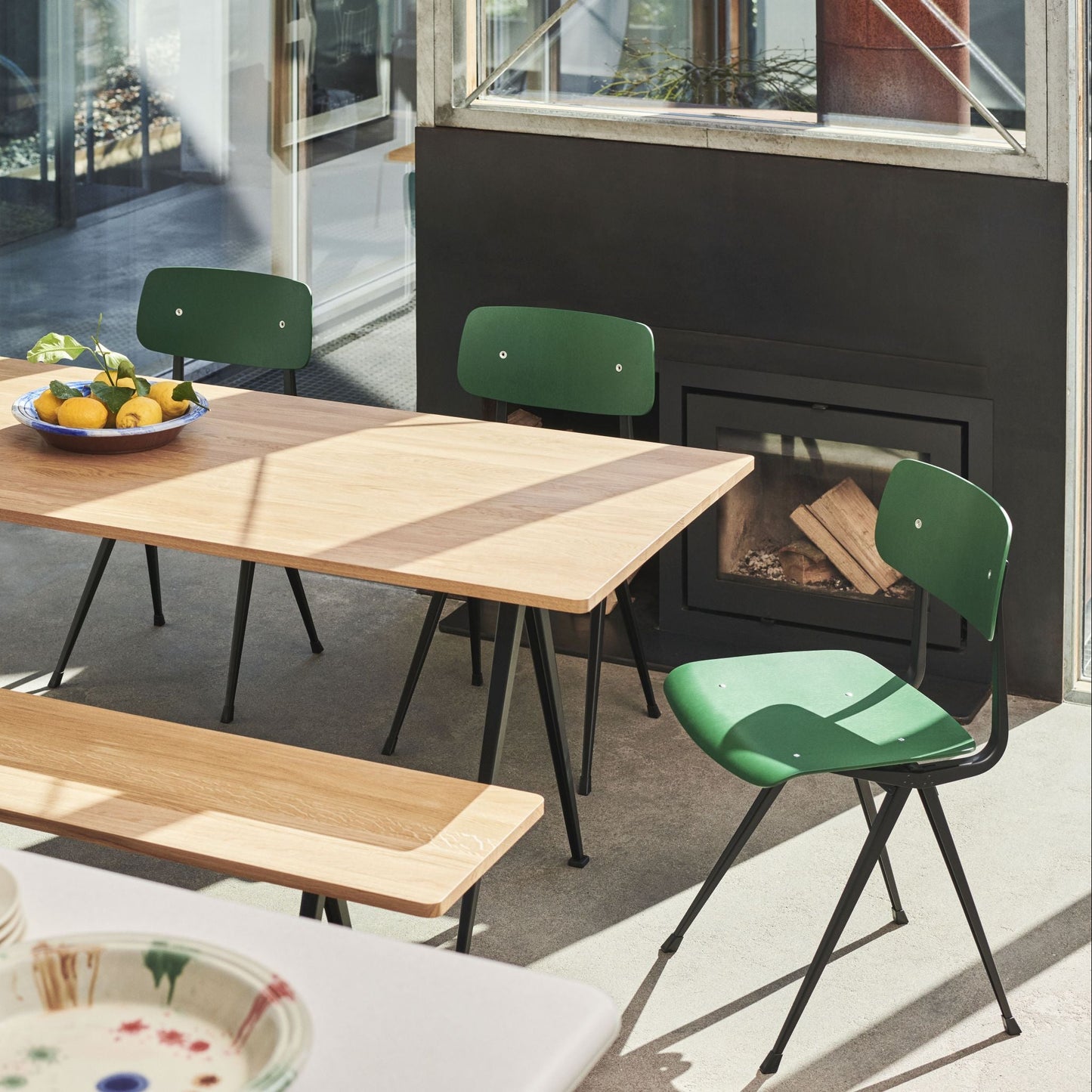 Hay Result Chair 4-Fuß-Stuhl Sitz & Rücken Sperrholz Eiche Stahlgestell