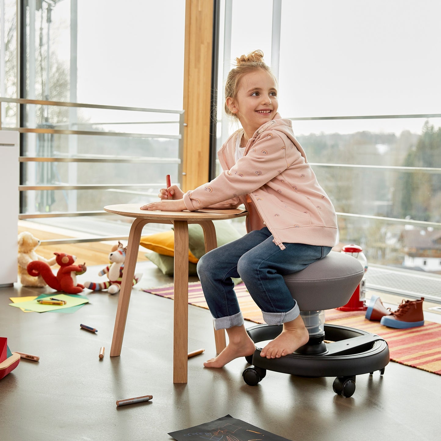 Aeris Swoppster Kinderstuhl 3D Hocker grün Gestell weiß