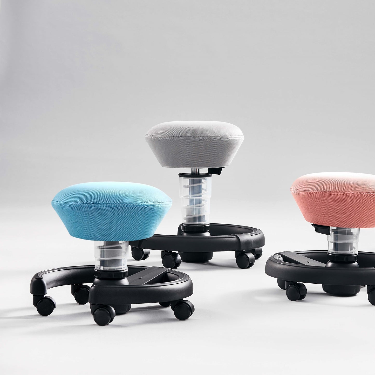 Aeris Swoppster Kinderstuhl 3D Hocker blau Gestell weiß