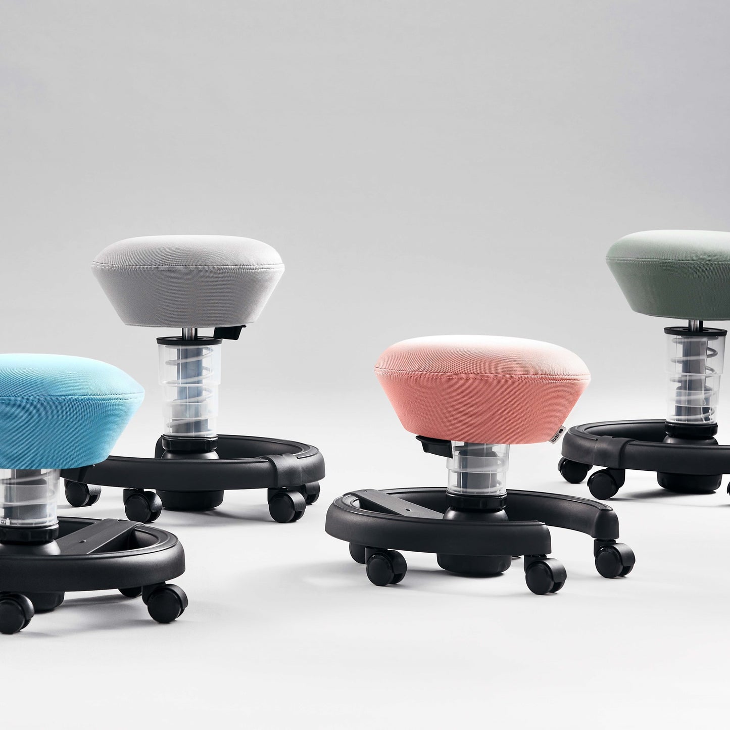 Aeris Swoppster Kinderstuhl 3D Hocker grün Gestell weiß