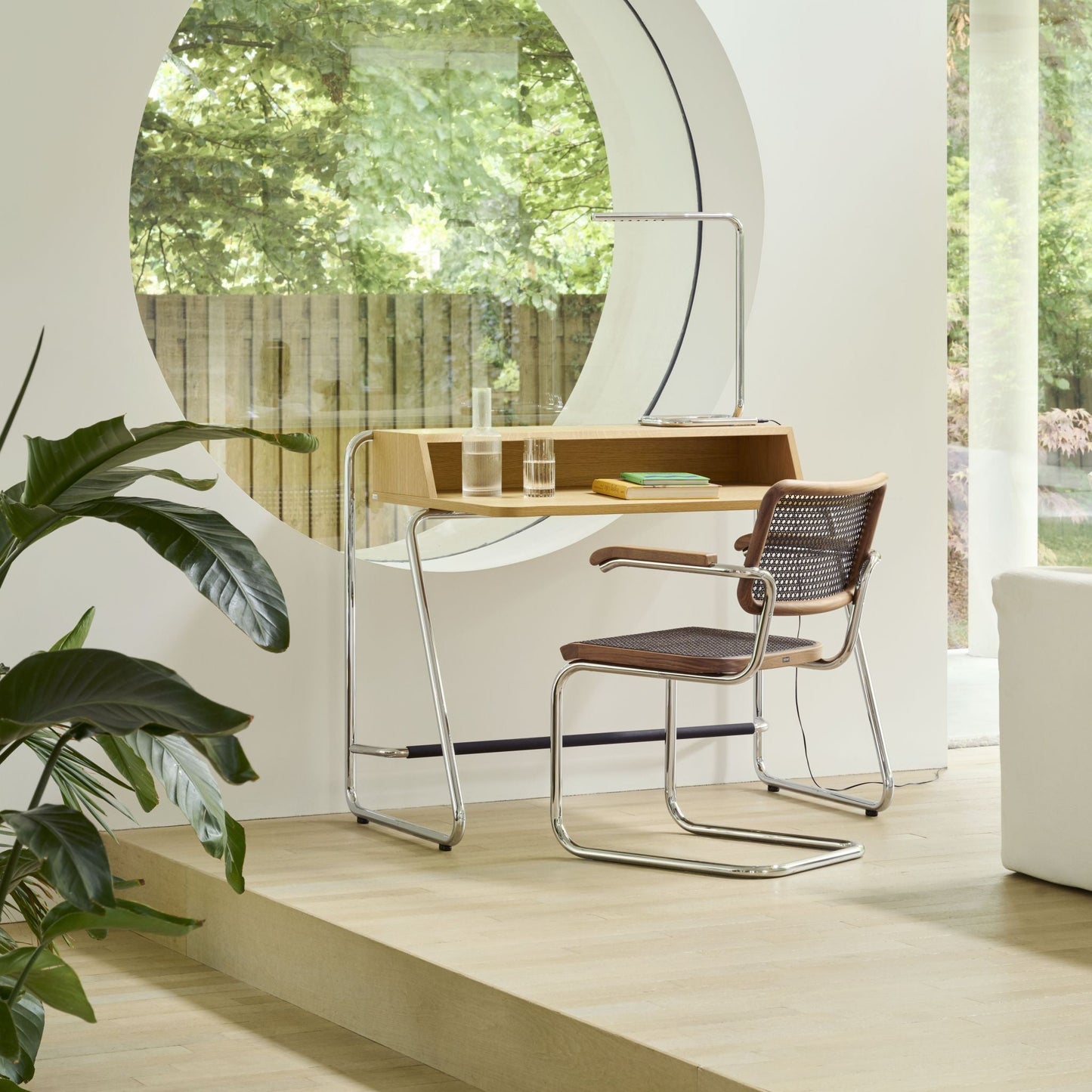 Thonet S 64 V Freischwinger Stuhl mit Armlehnen Sitz & Rücken Rohrgeflecht