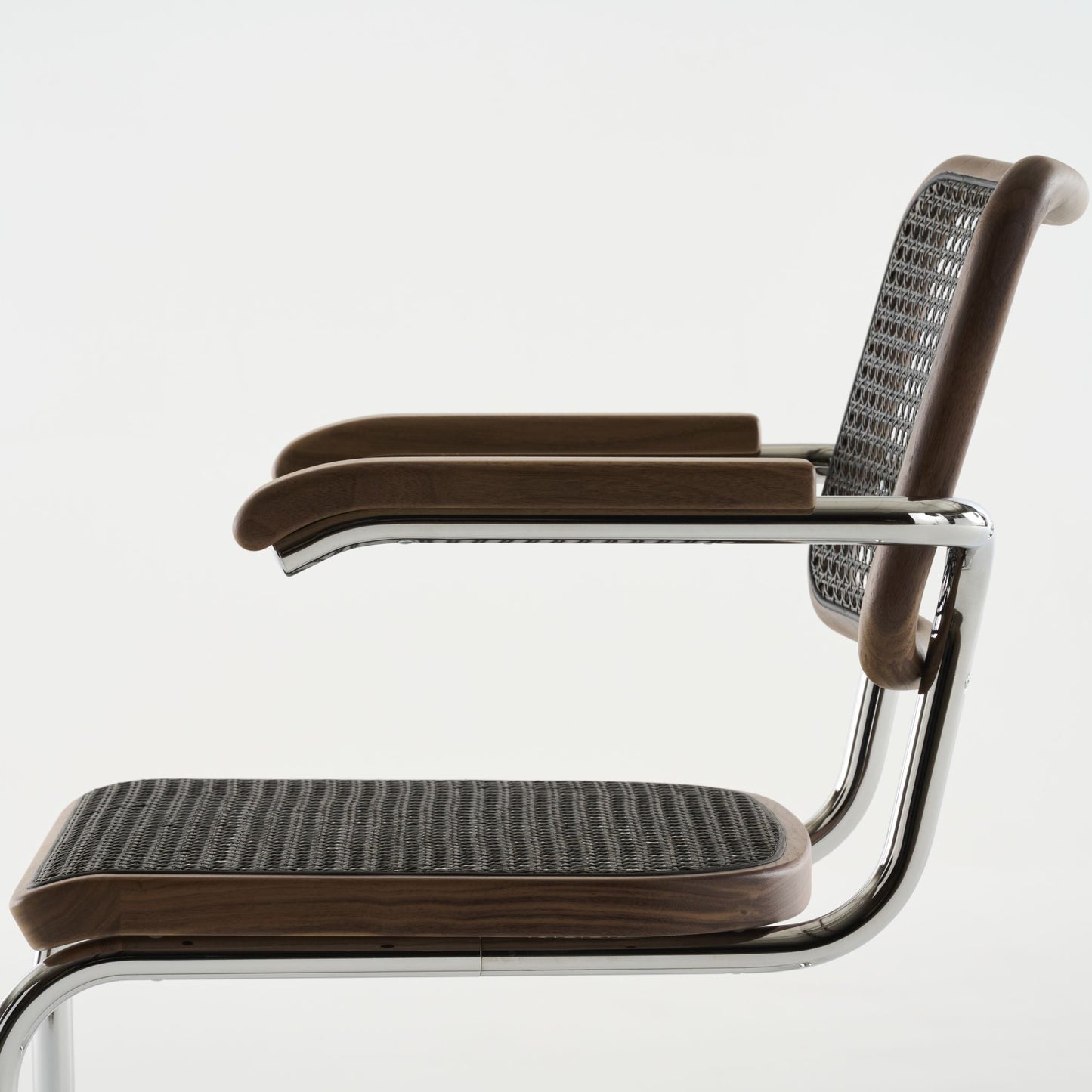 Thonet S 64 V Freischwinger Stuhl mit Armlehnen Sitz & Rücken Rohrgeflecht