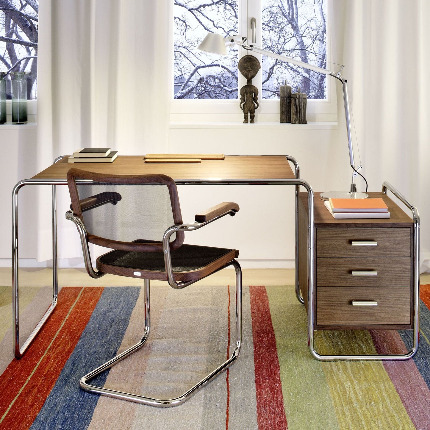 Thonet S 64 N Freischwinger Stuhl mit Armlehnen Sitz & Rücken Netz