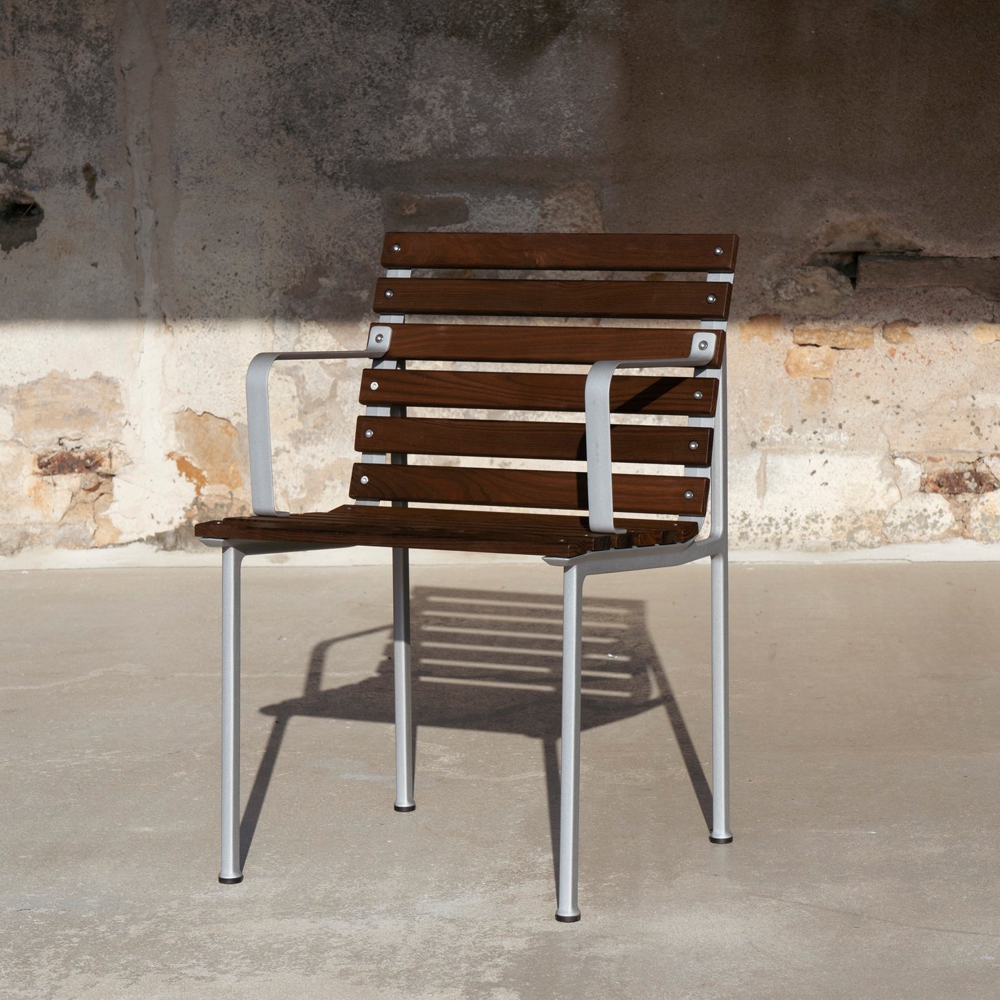HAY Traverse Armchair Outdoor Armlenenstuhl Esche geölt / Aluminium