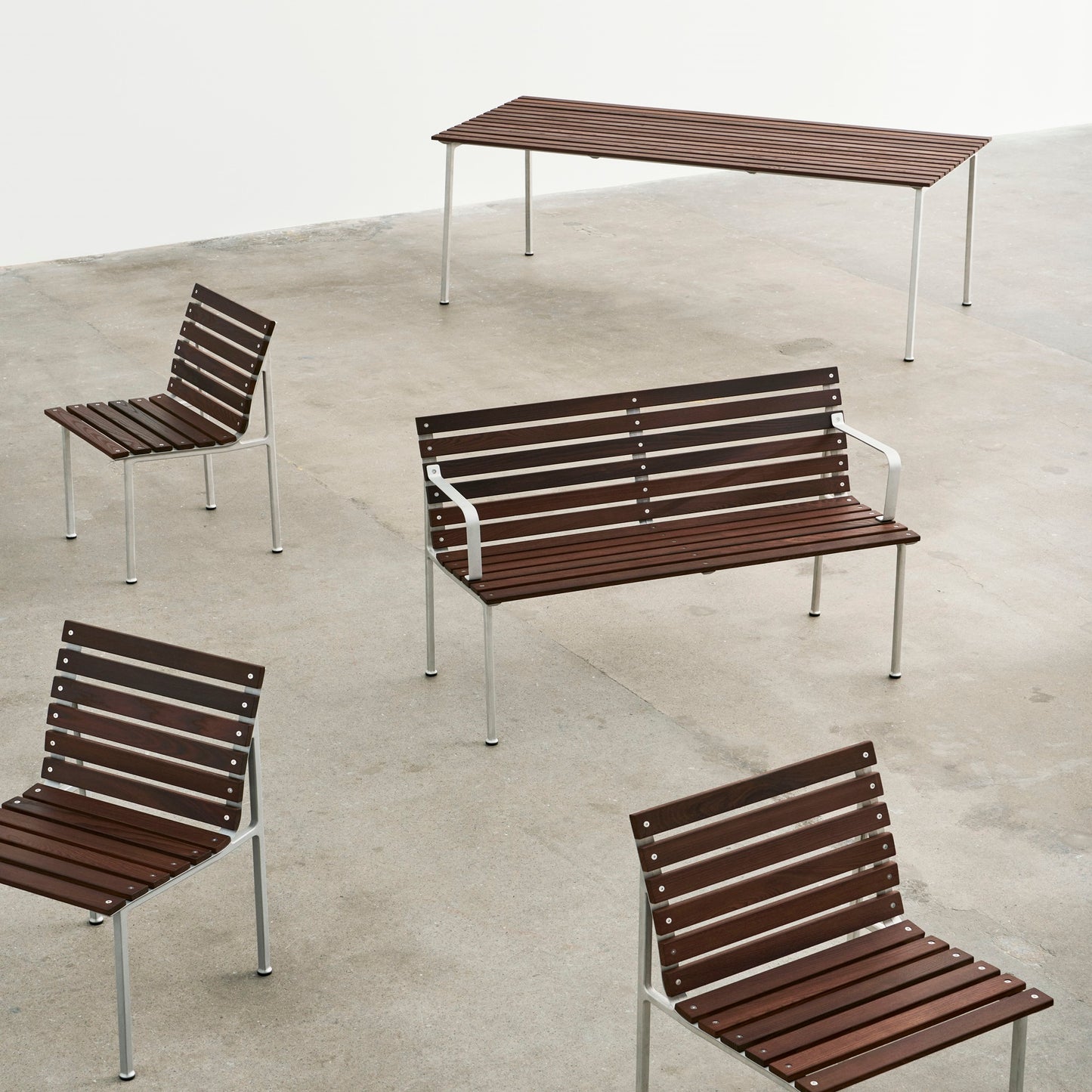 HAY Traverse Table Outdoor Tisch 140 x 83 cm Esche geölt / Aluminium