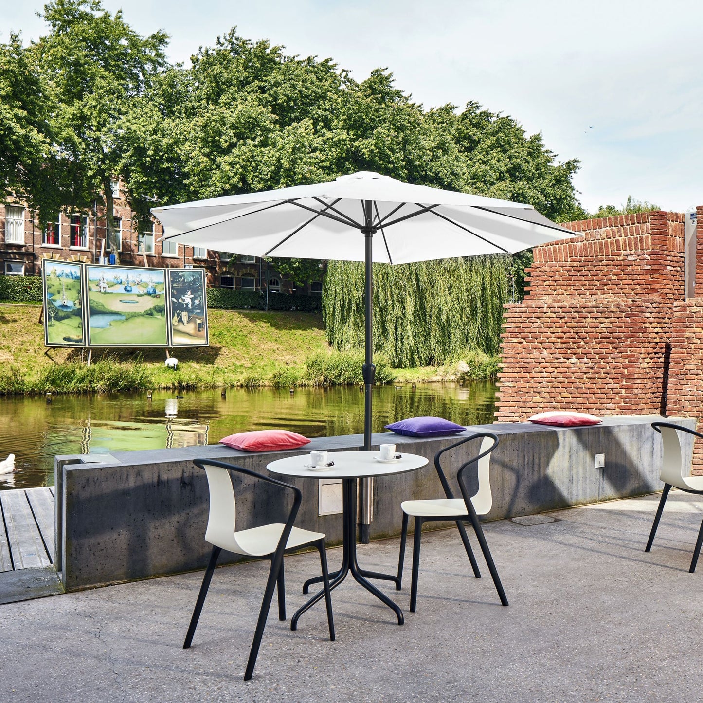 Vitra Belleville Table Bistrotisch rund oder eckig Indoor & Outdoor