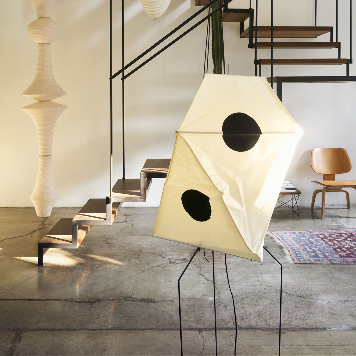Vitra Akari Light Sculptures Floor Lights Bodenleuchten Papier Noguchi