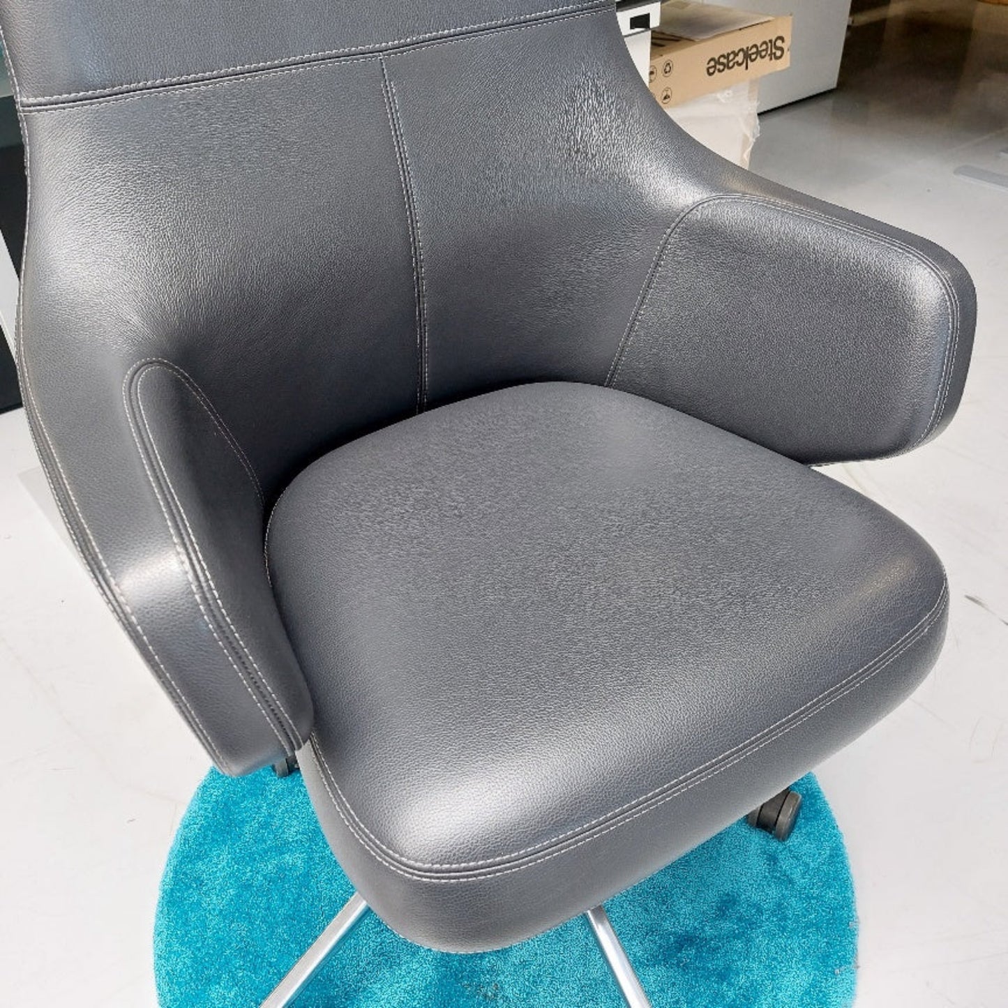vitra Grand Executive Highback