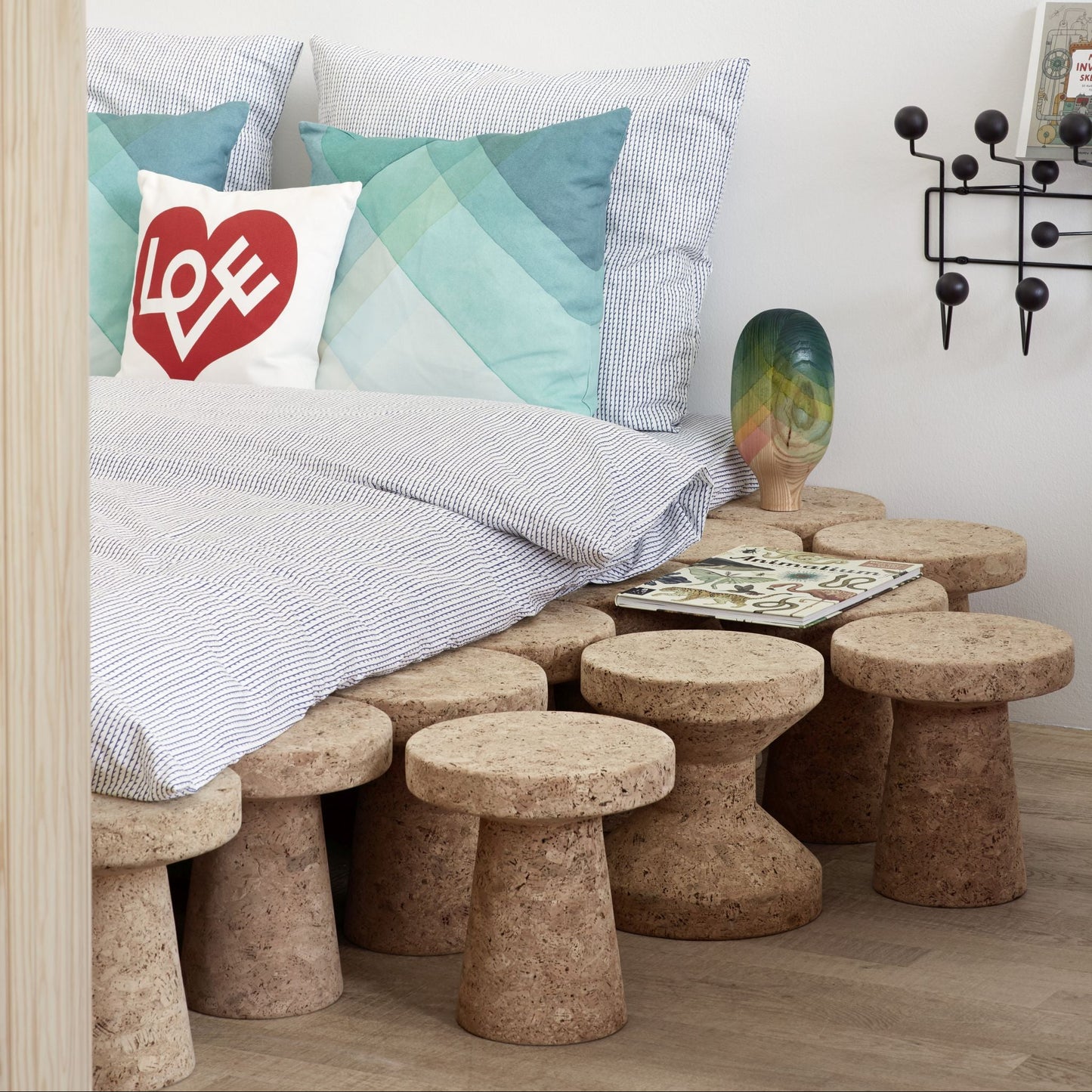 Vitra Cork Family Jasper Morrison Hocker Beistelltisch rund