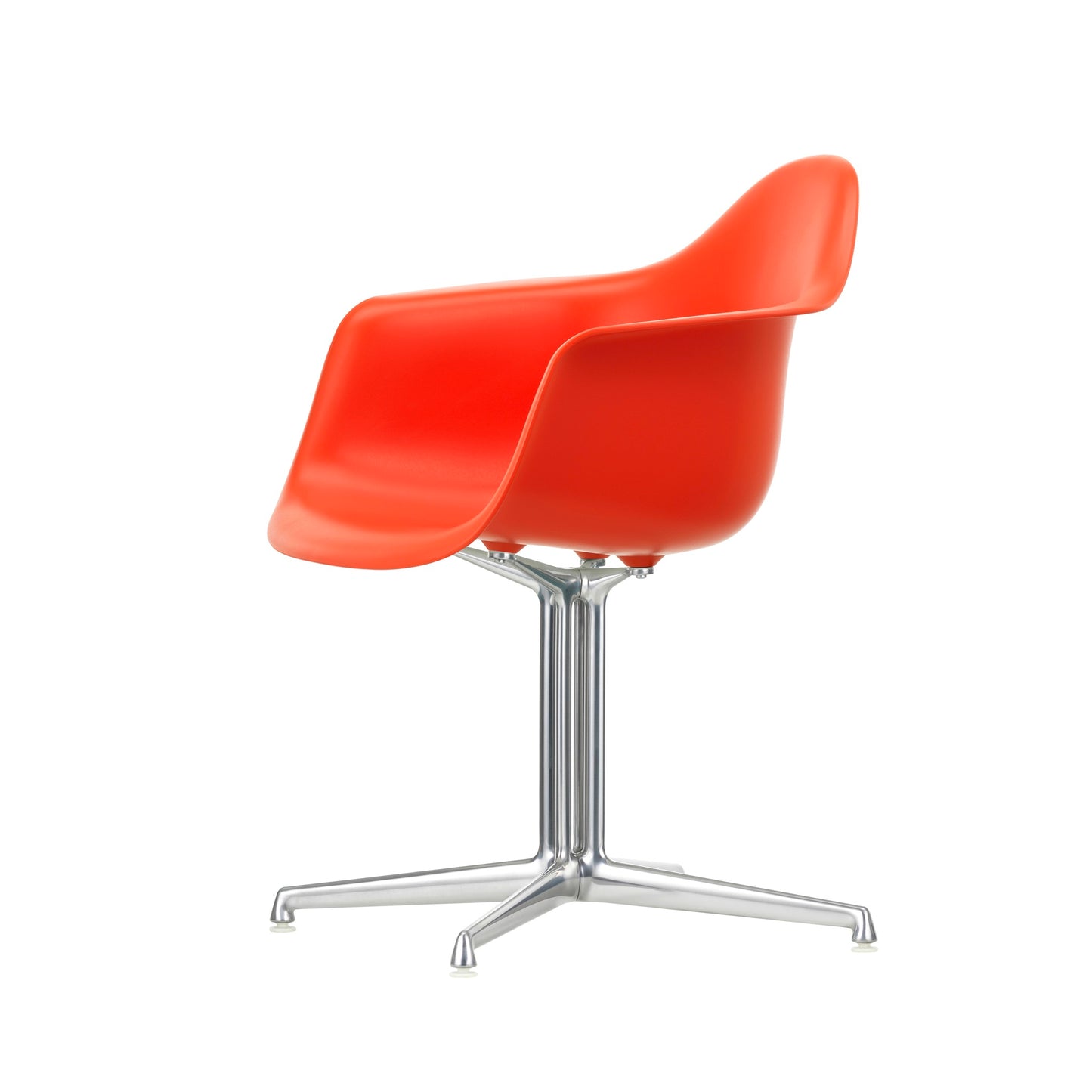 Vitra Eames Plastic Armchair DAL RE recycelter Kunststoff La Fonda Base