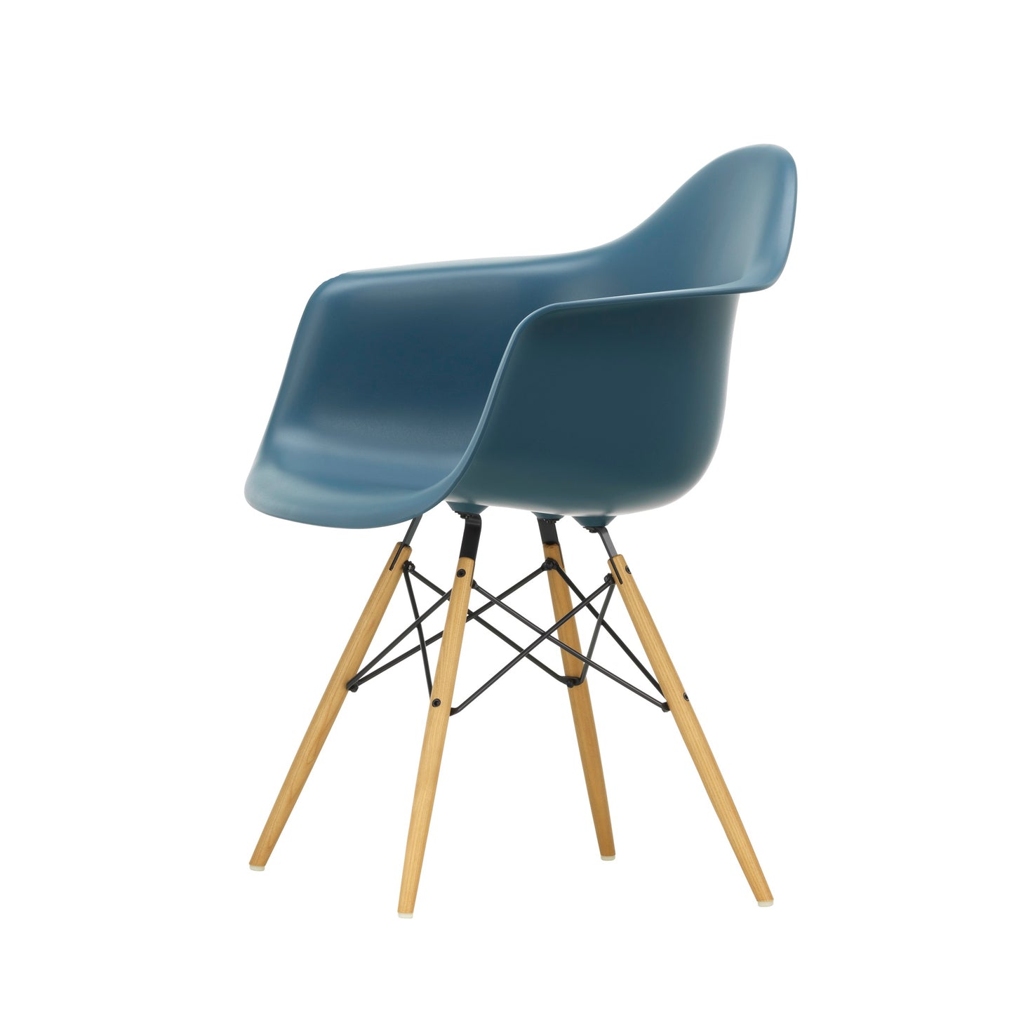 Vitra Eames Plastic Armchair DAW RE Esche honigfarben Kunststoff recycelt