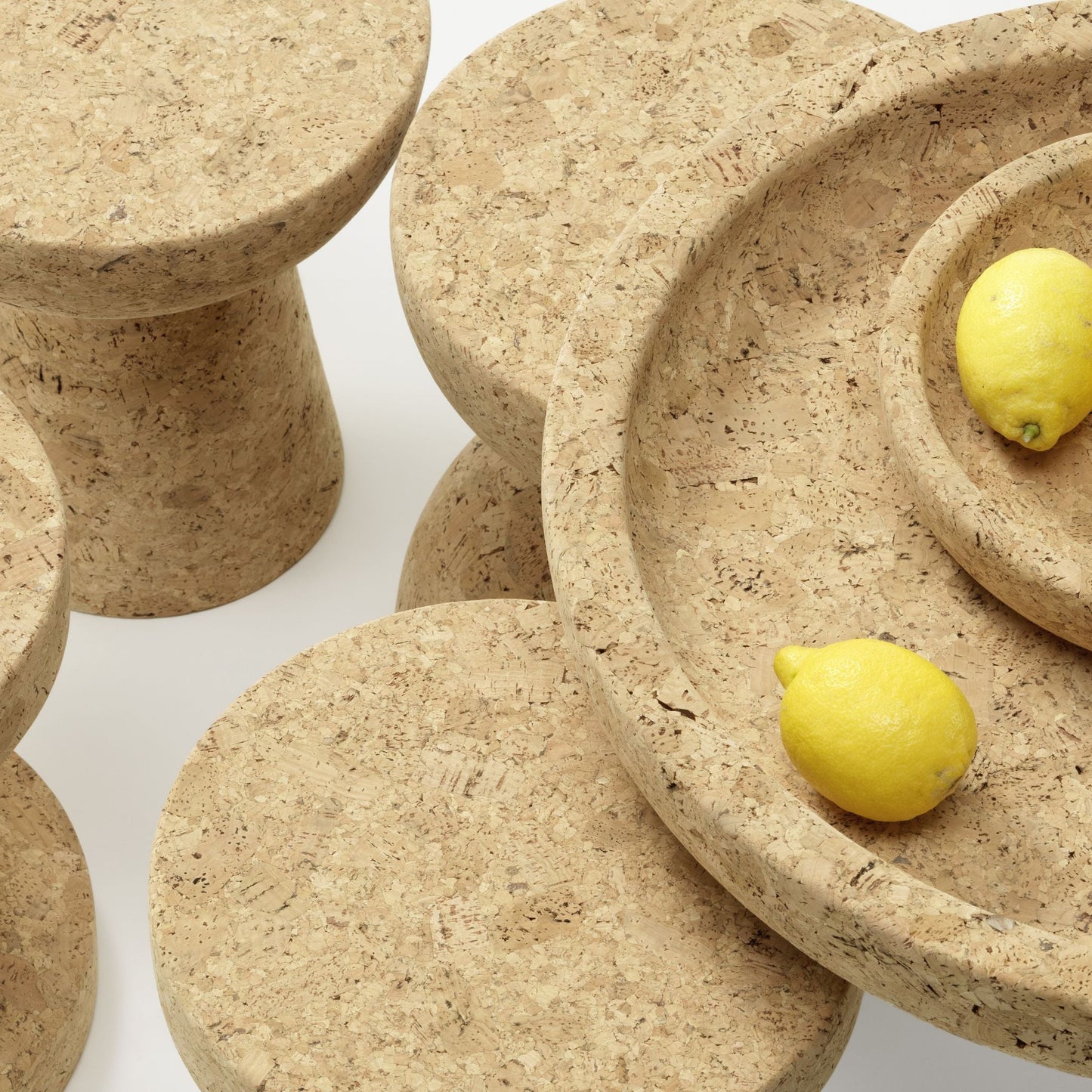 Vitra Cork Family Jasper Morrison Hocker Beistelltisch rund