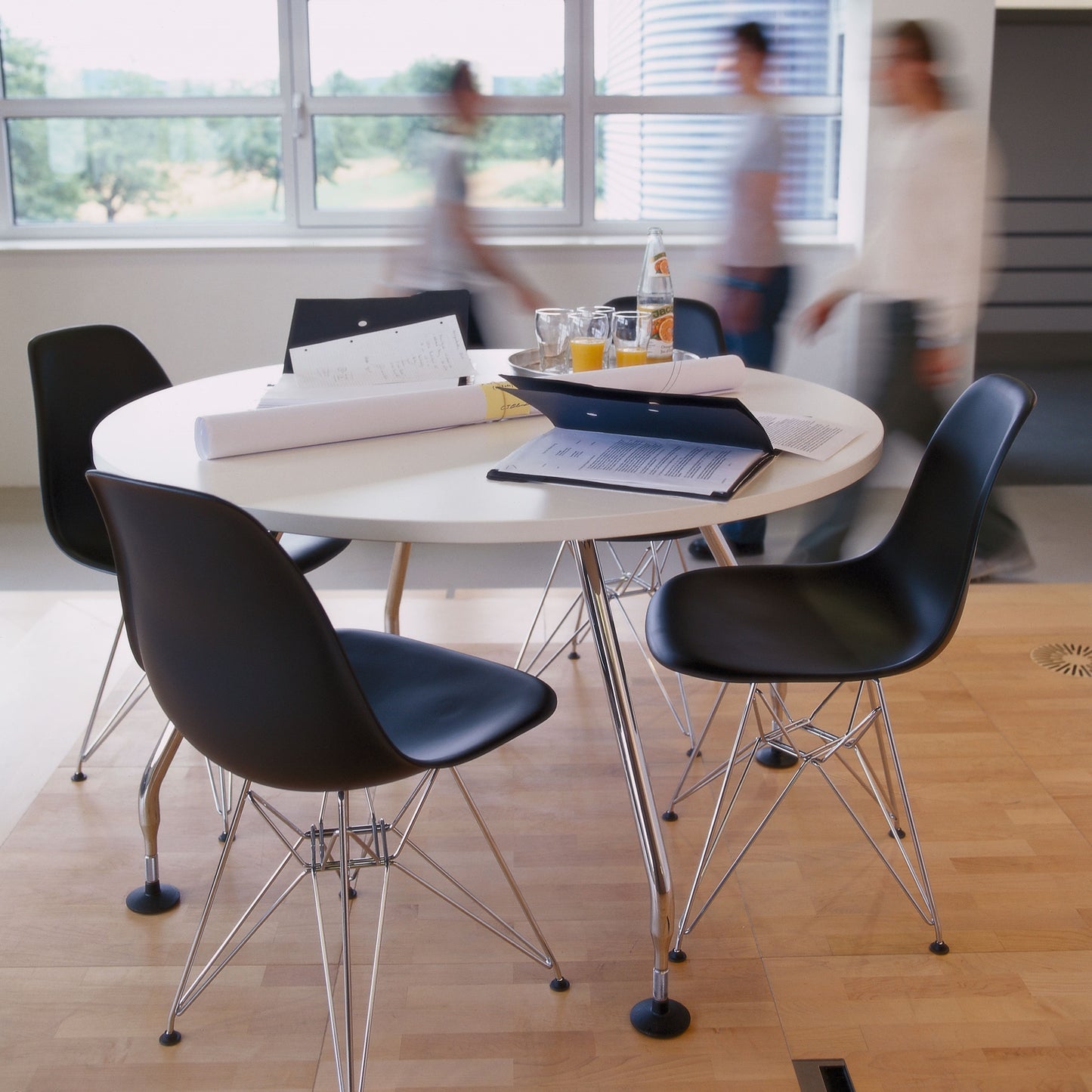 Vitra Eames Plastic Side Chair DSR RE Kunststoff Stuhl Gestell verchromt - Farbe wählbar