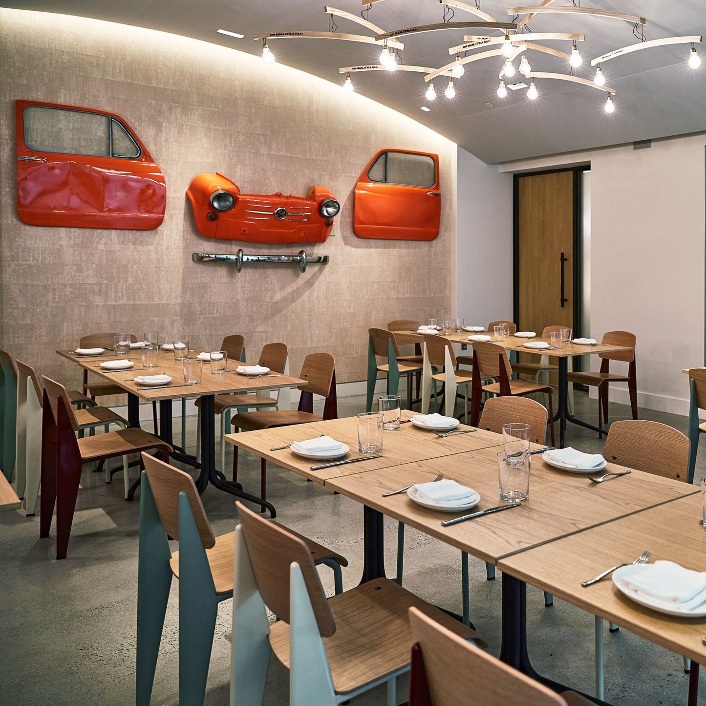 Vitra Belleville Table Bistrotisch rund oder eckig Indoor & Outdoor