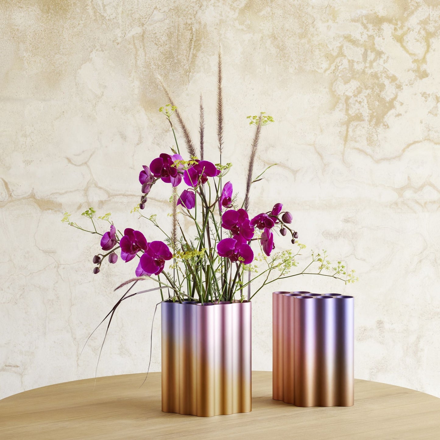 Vitra Nuage Vase métallique medium abstrait – Designvase mit skulpturalem Charakter