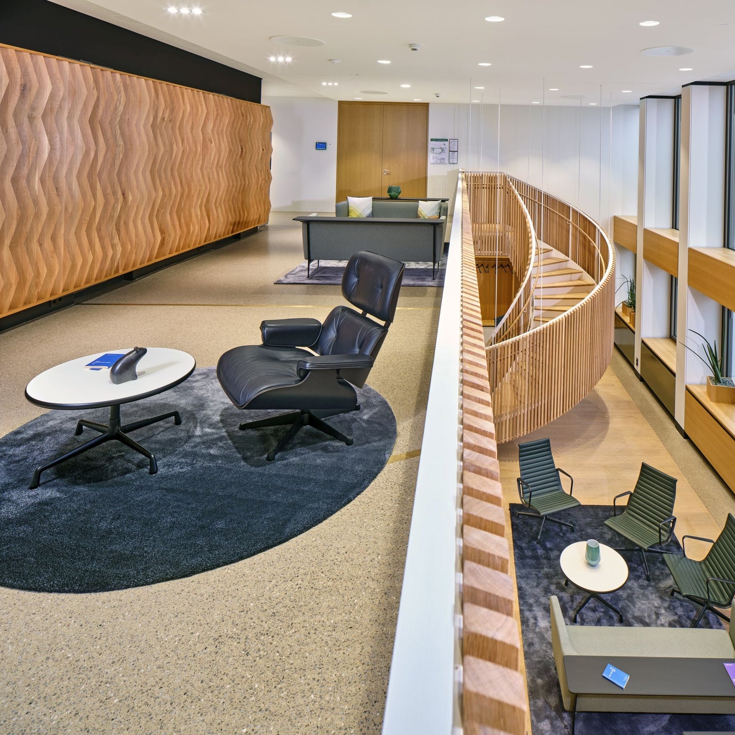 Vitra Eames Lounge Chair Relax-Sessel einzeln Stoff / Leder & Furnier