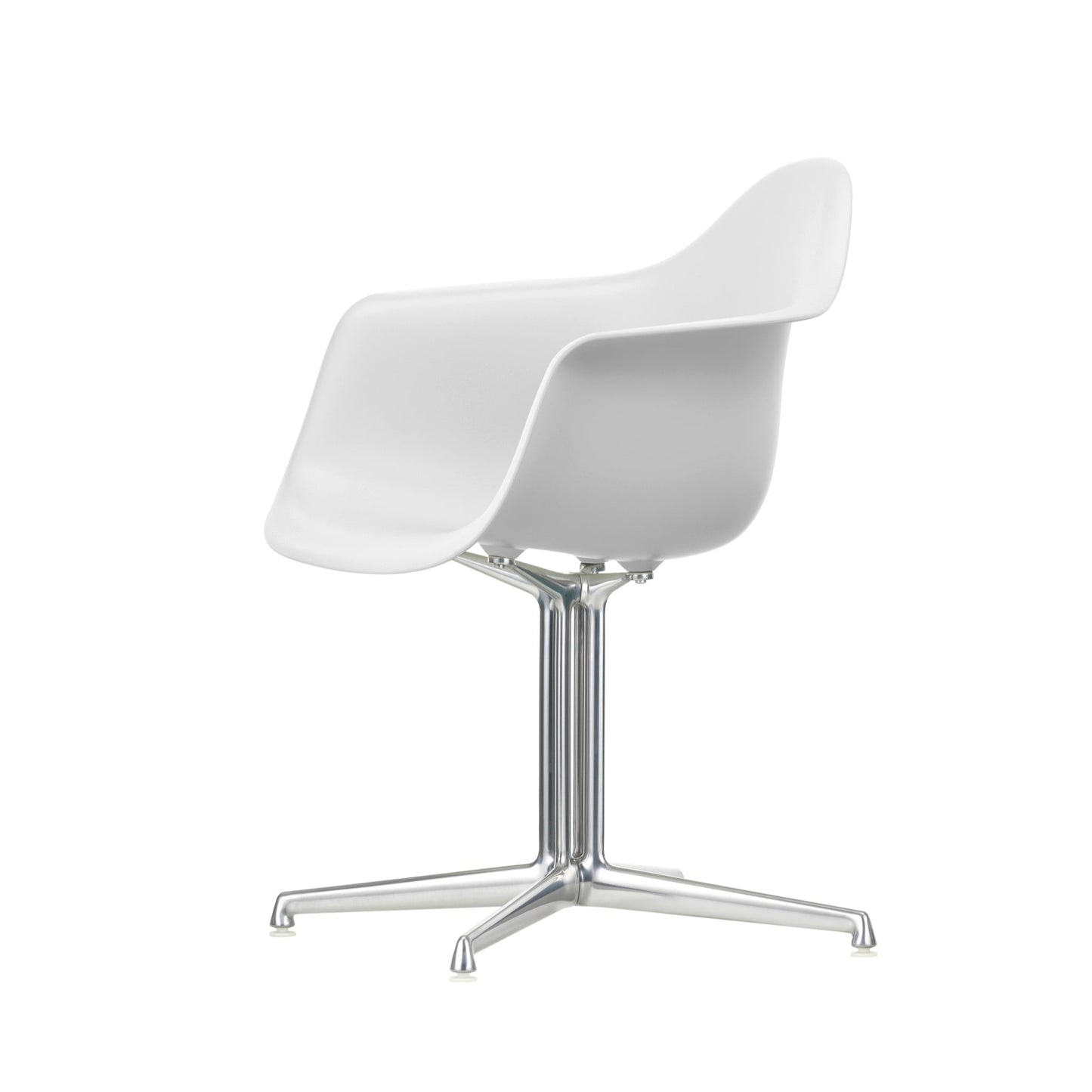 Vitra Eames Plastic Armchair DAL RE recycelter Kunststoff La Fonda Base
