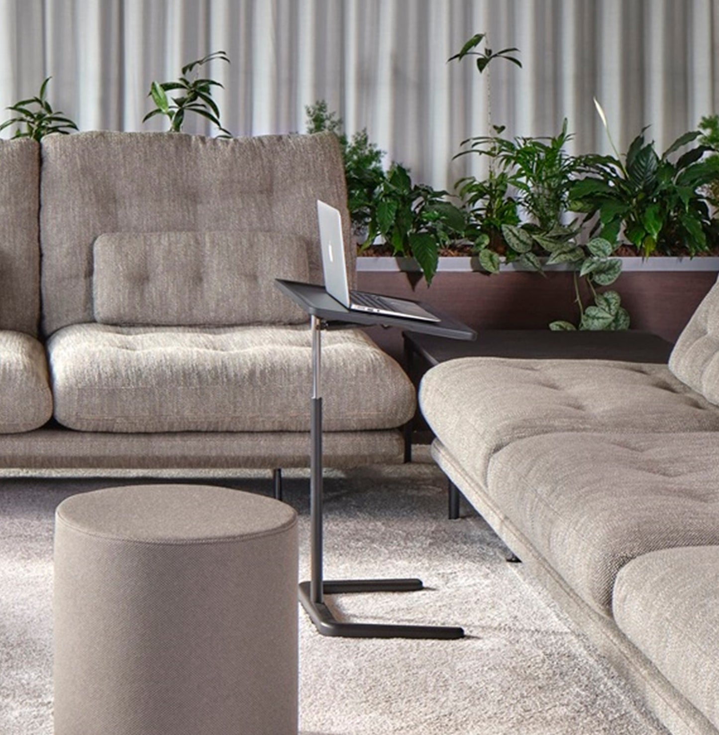 Vitra NesTable Beistelltisch Kunststoff Stahl höhenverstellbar - Farbe wählbar