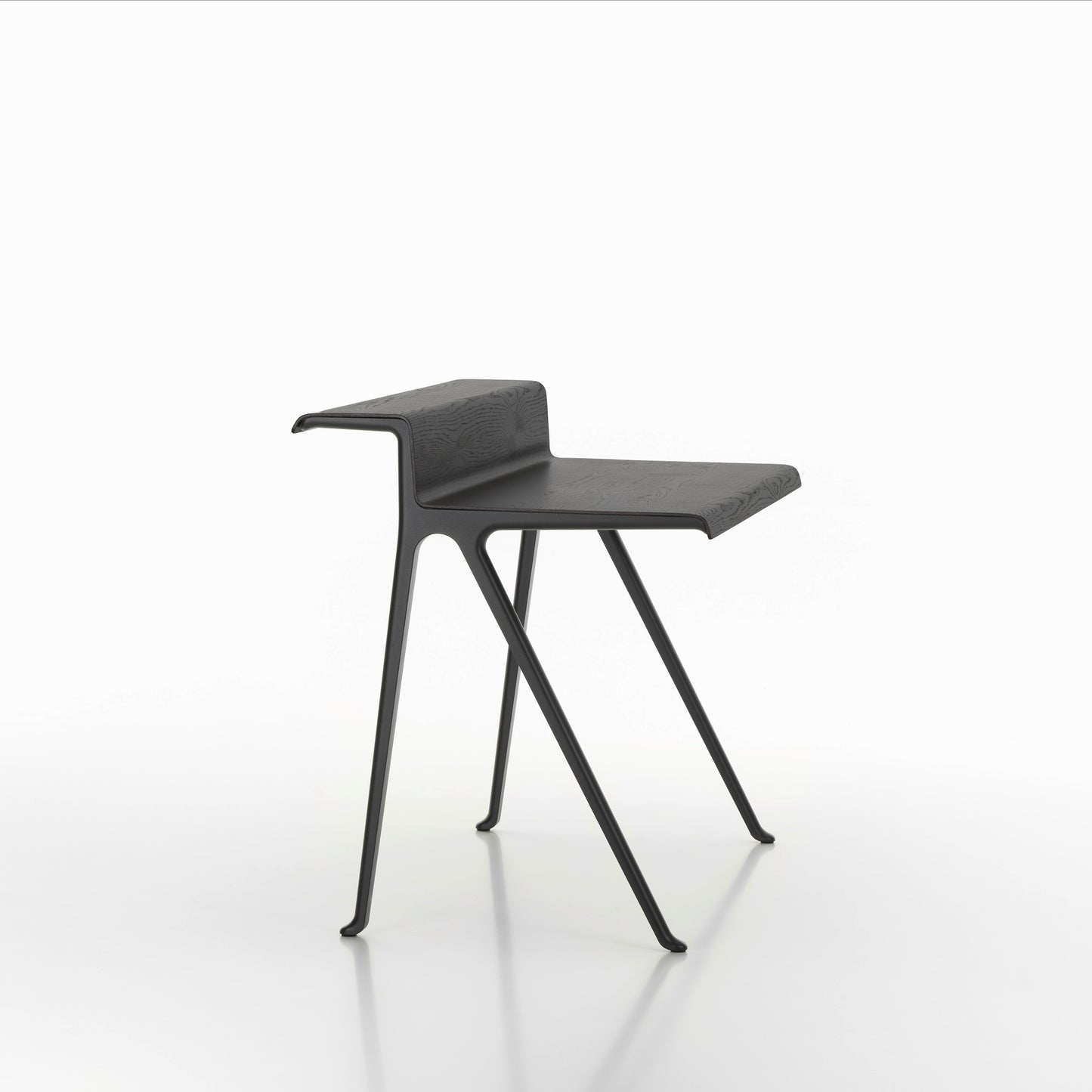 Vitra Courier Schreibtisch Eiche dunkel natur