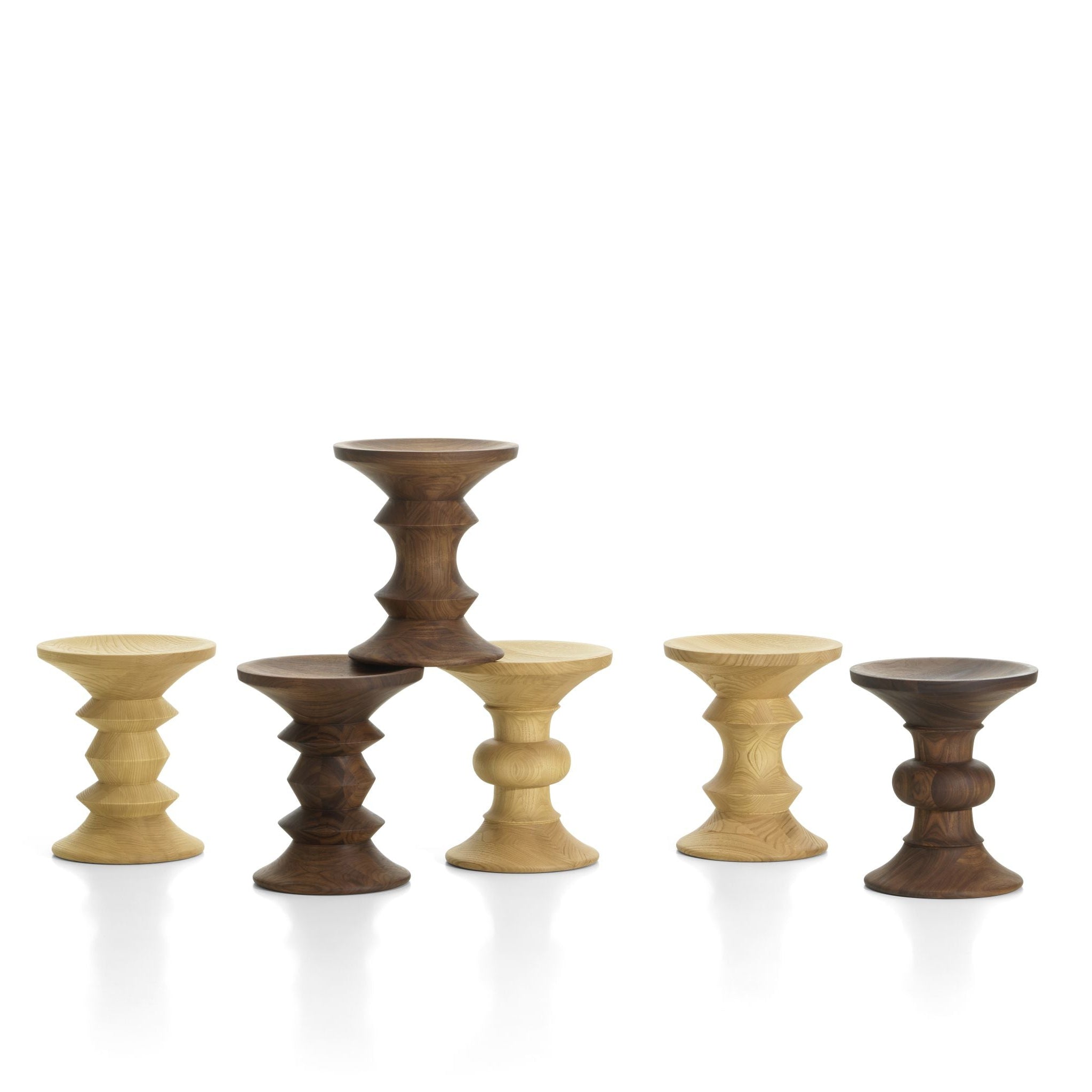 Vitra Stools von Charles & Ray Eames Hocker Beistelltisch Skulptur