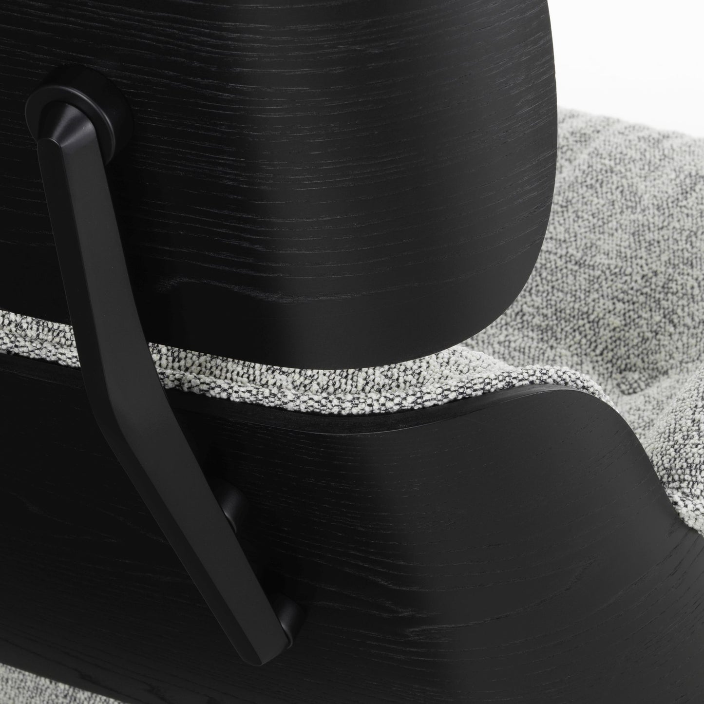 Vitra Eames Lounge Chair & Ottoman Relax-Sessel mit Hocker Stoff / Leder