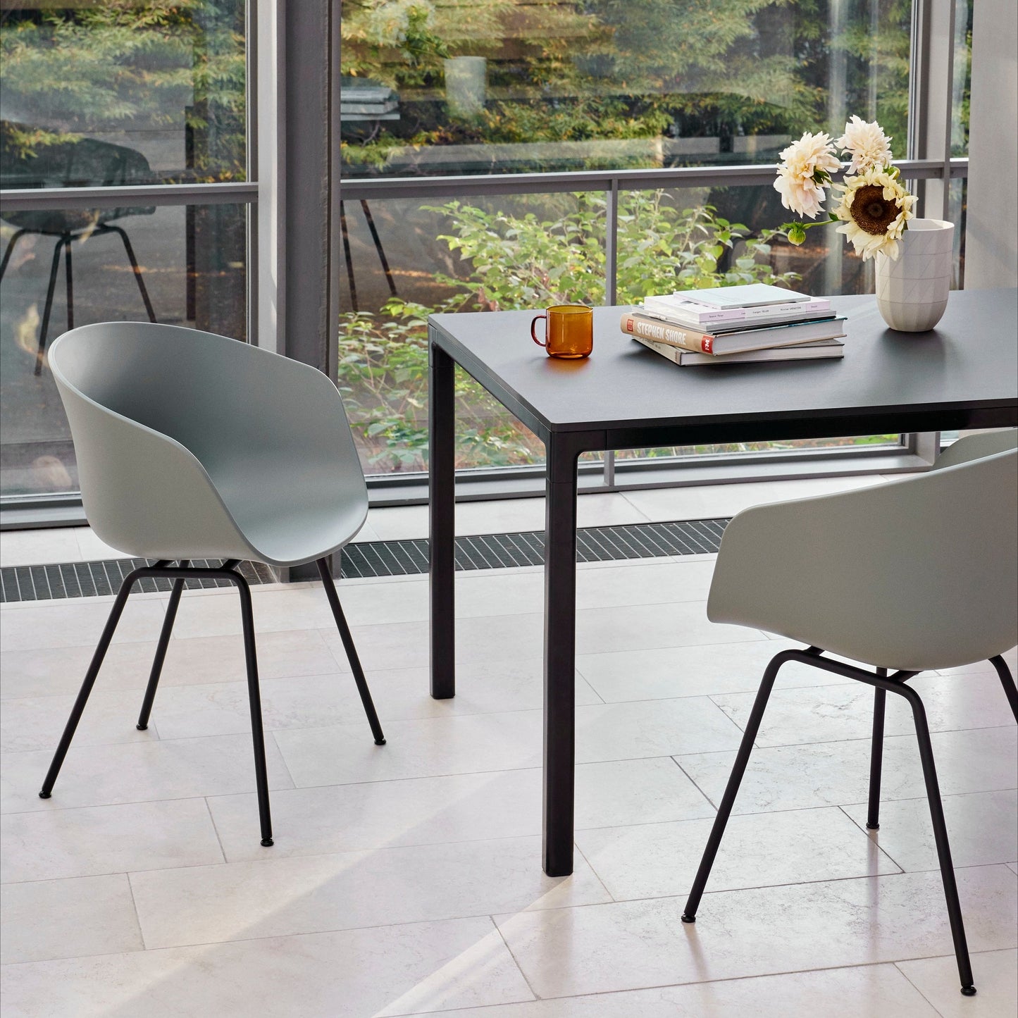 HAY About A Chair AAC 26 Armlehnstuhl Kunststoff Gestell 4-Fuß Stahlrohr