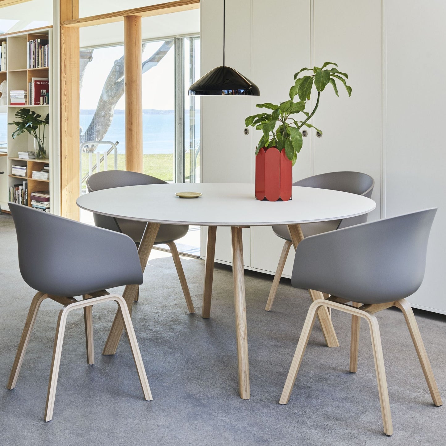 Hay About A Chair AAC 22 Stuhl Kunststoffschlale Gestell 4-Fuß Holz